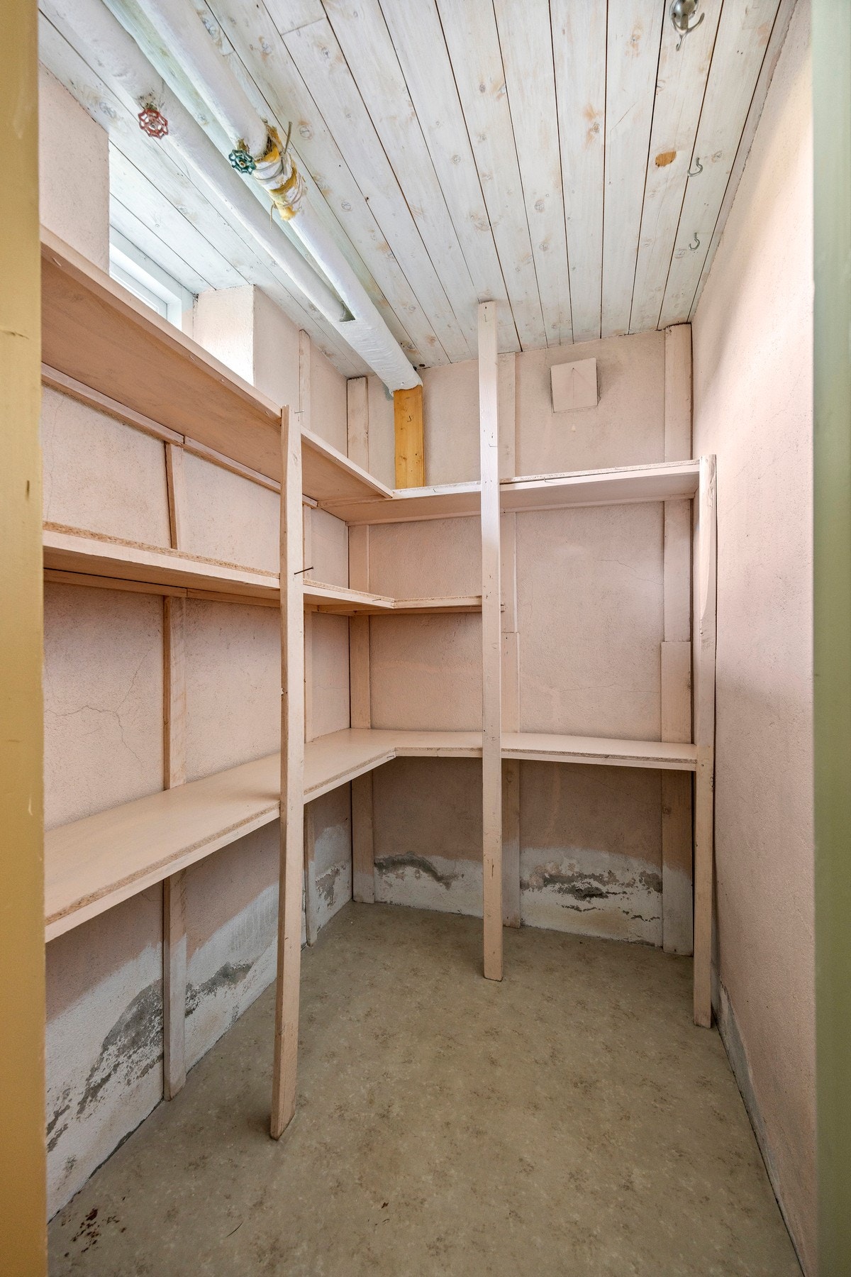 Bod - ca 3,5 kvm. Galleribilde