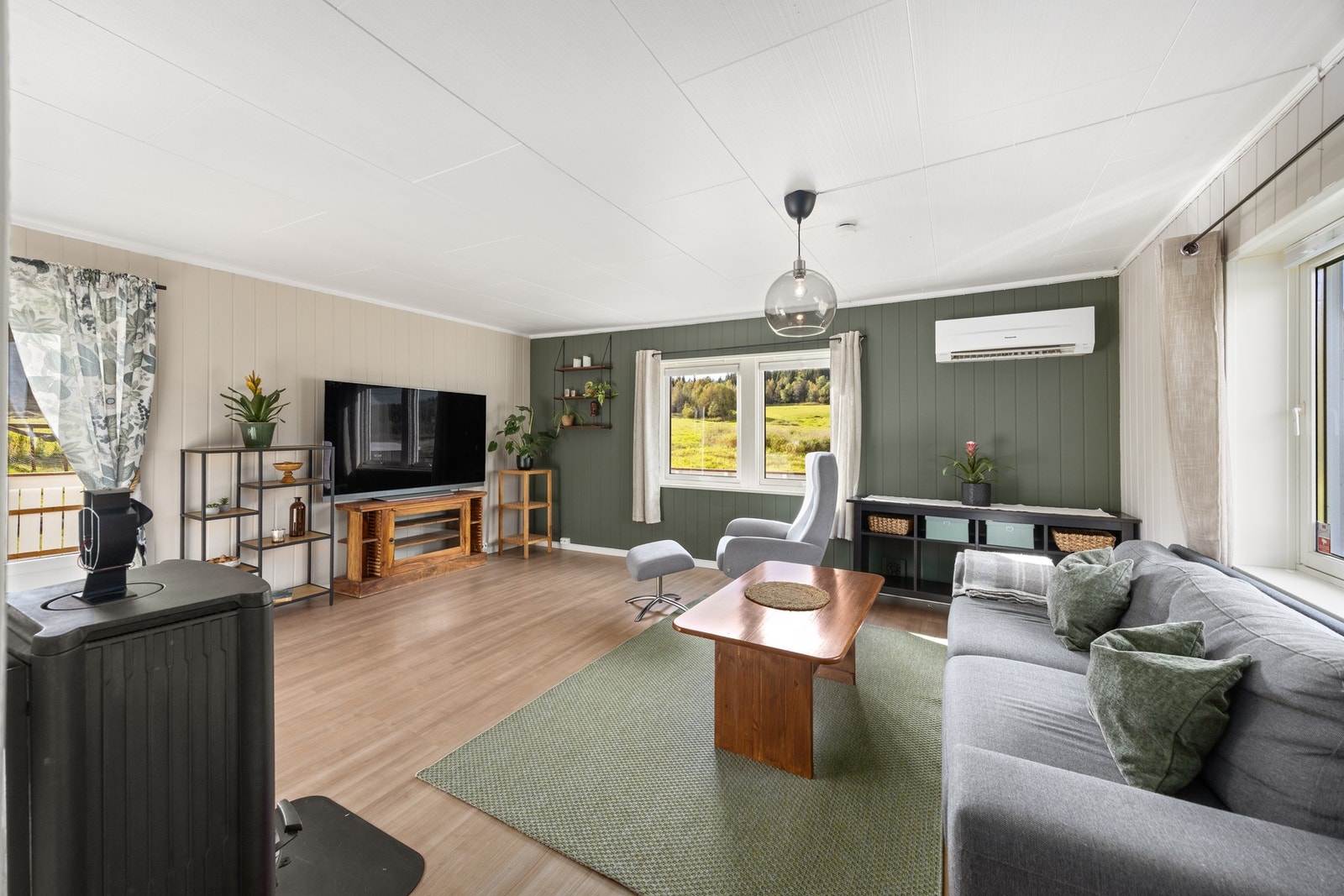 Det er god plass til flere sittegrupper Galleribilde