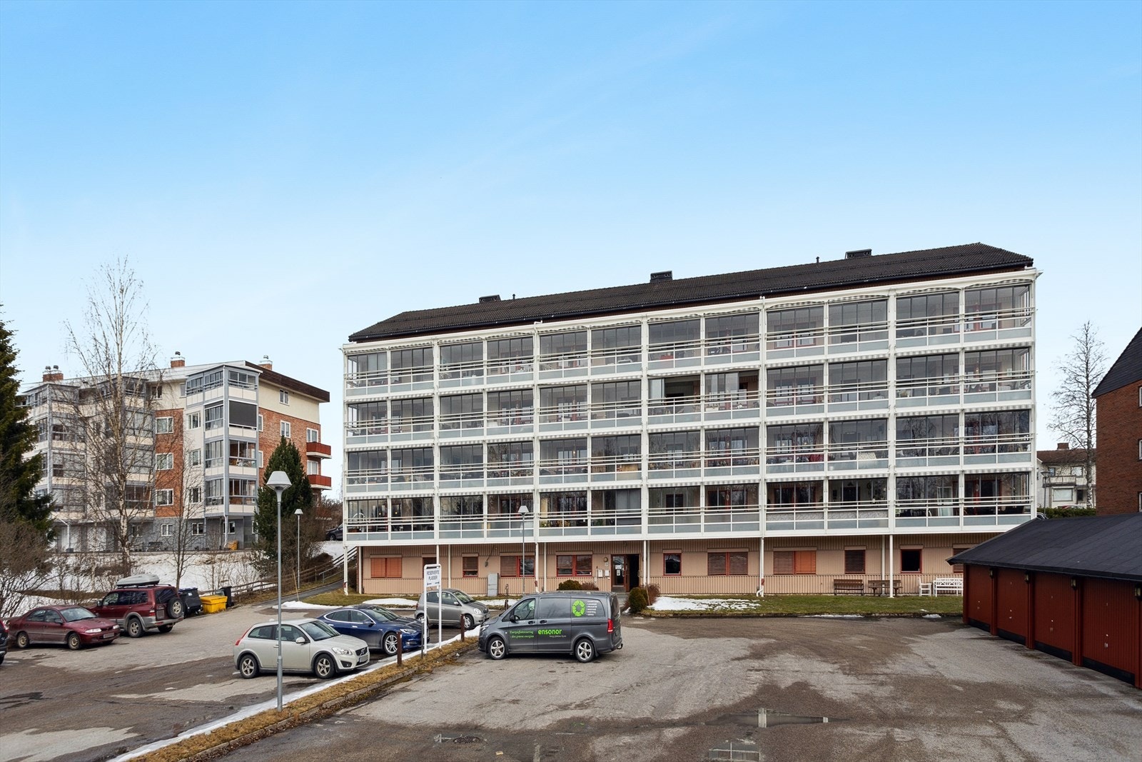 Leiligheten ligger meget sentralt til i Elverum, med nærhet til "alt" du måtte trenge i en travel hverdag. Galleribilde