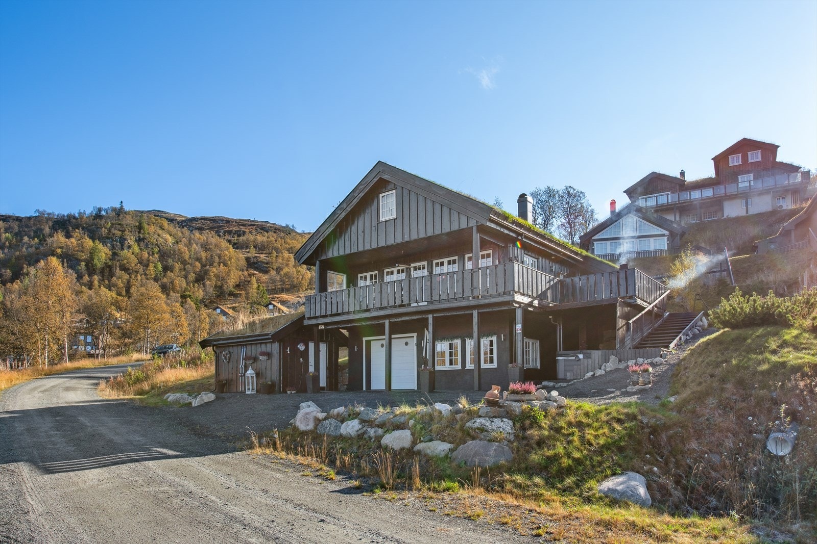 DNB Eiendom v/Jeanette Arnesen-Eriksrød har gleden av å presentere Holtarvegen 257! Galleribilde