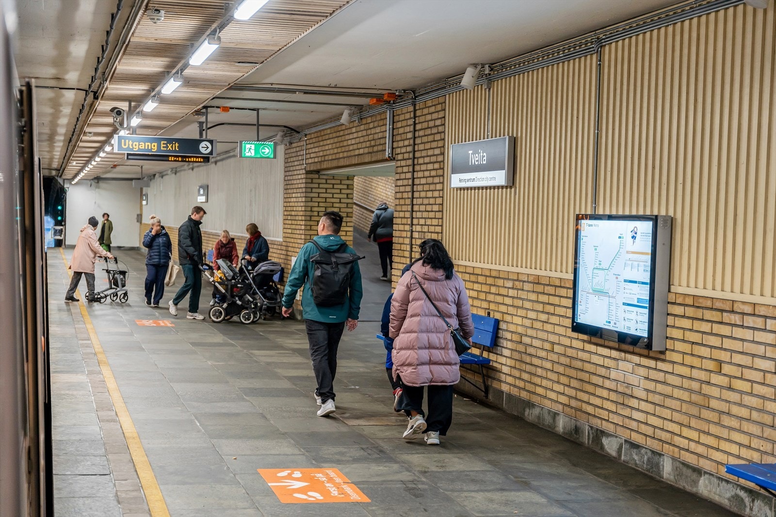 Kollektivtilbudet er godt, med Tveita T-banestasjon (linje 2) kun 10 minutters gange unna. Galleribilde