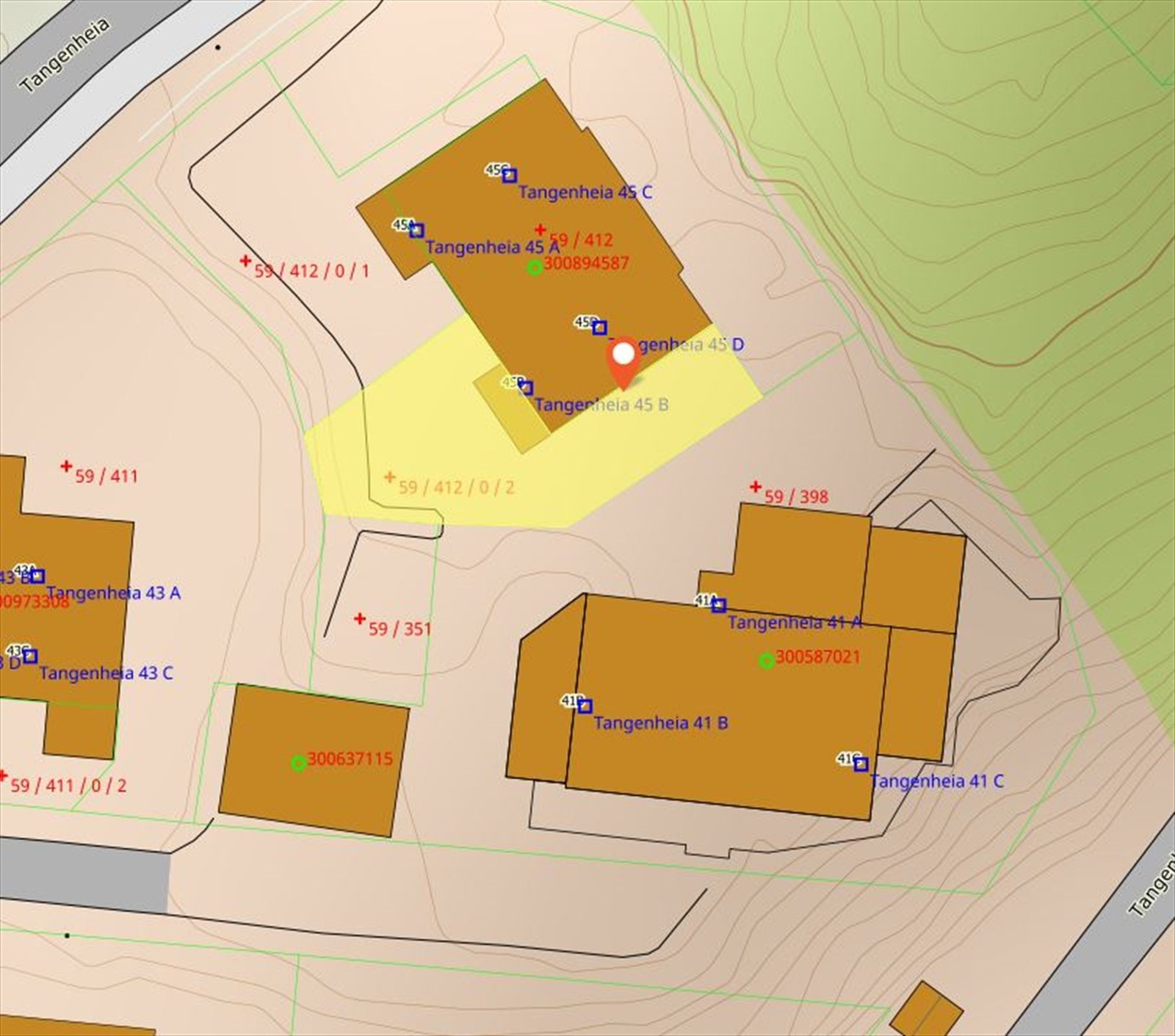 Tomtegrenser i gult til eksklusivt areal som tilhører leiligheten Galleribilde