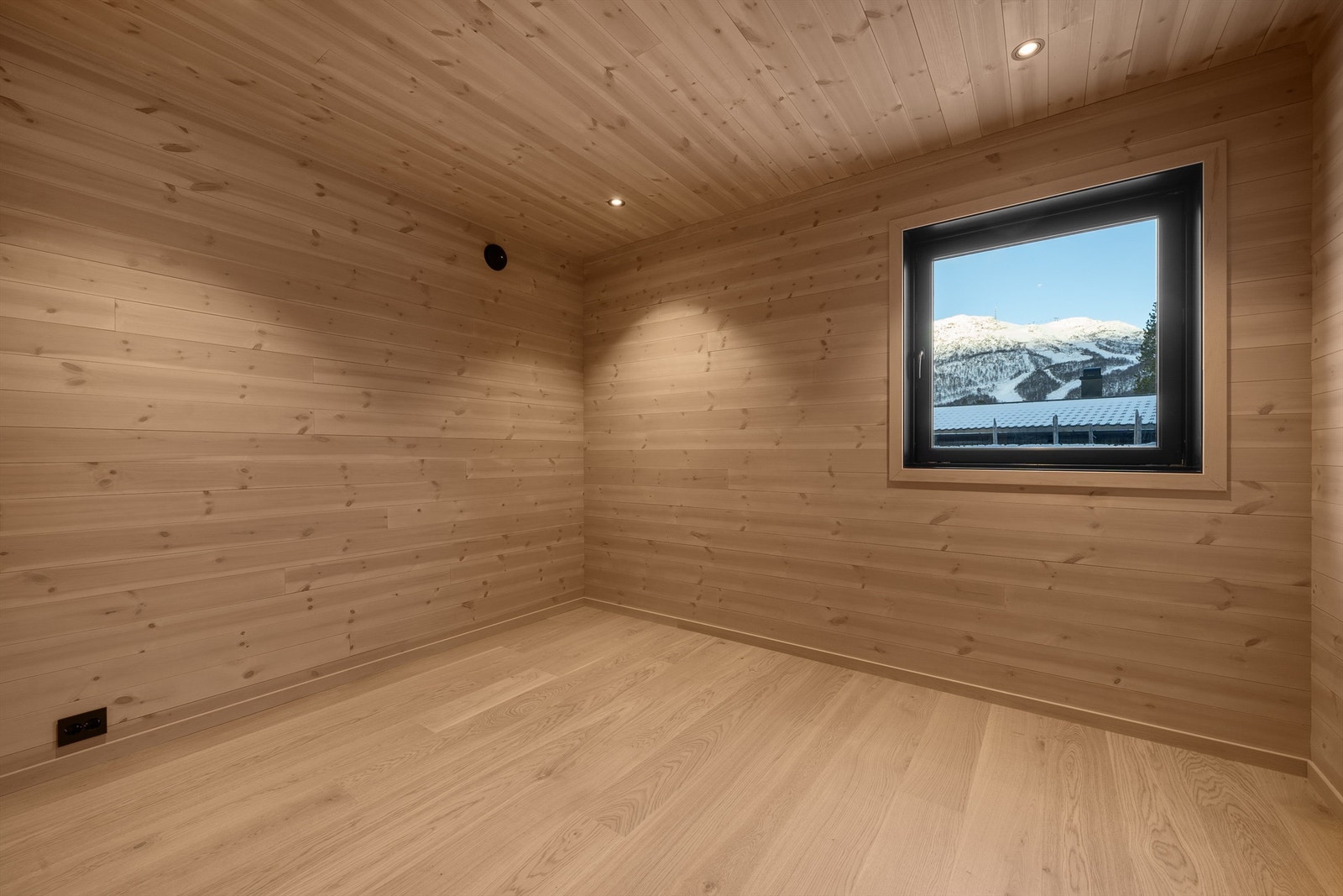 Soverom 1 i 1 etg. Galleribilde