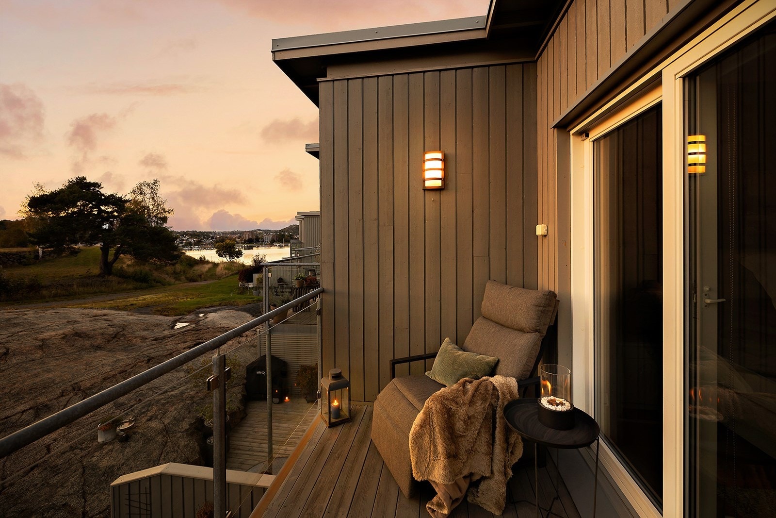 Her kan du sitte å nyte utsikten! Galleribilde