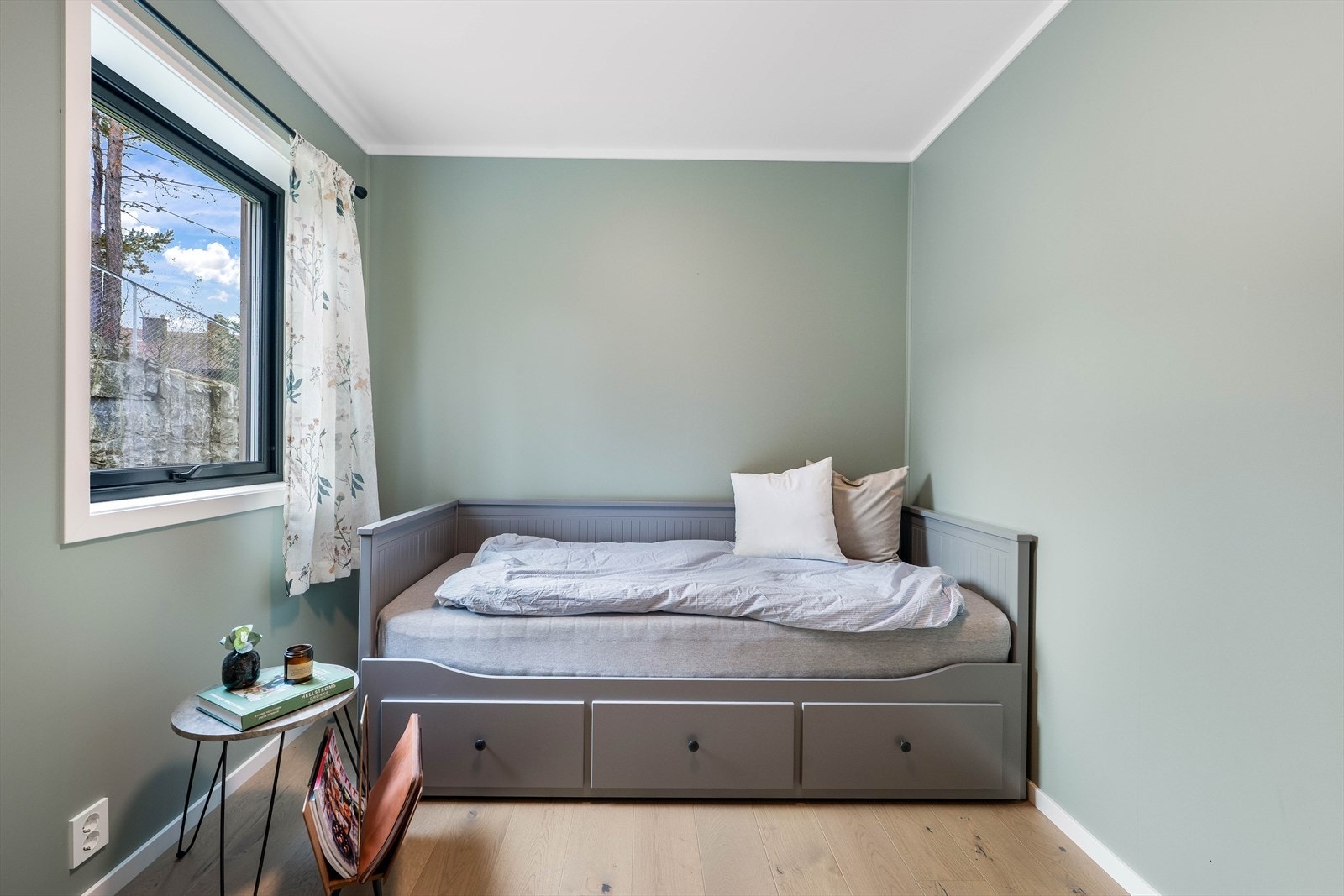 Soverom på ca 7,6 m2. Galleribilde