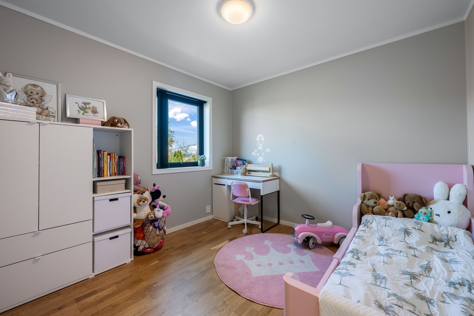 Soverom 3 med utsikt. Galleribilde