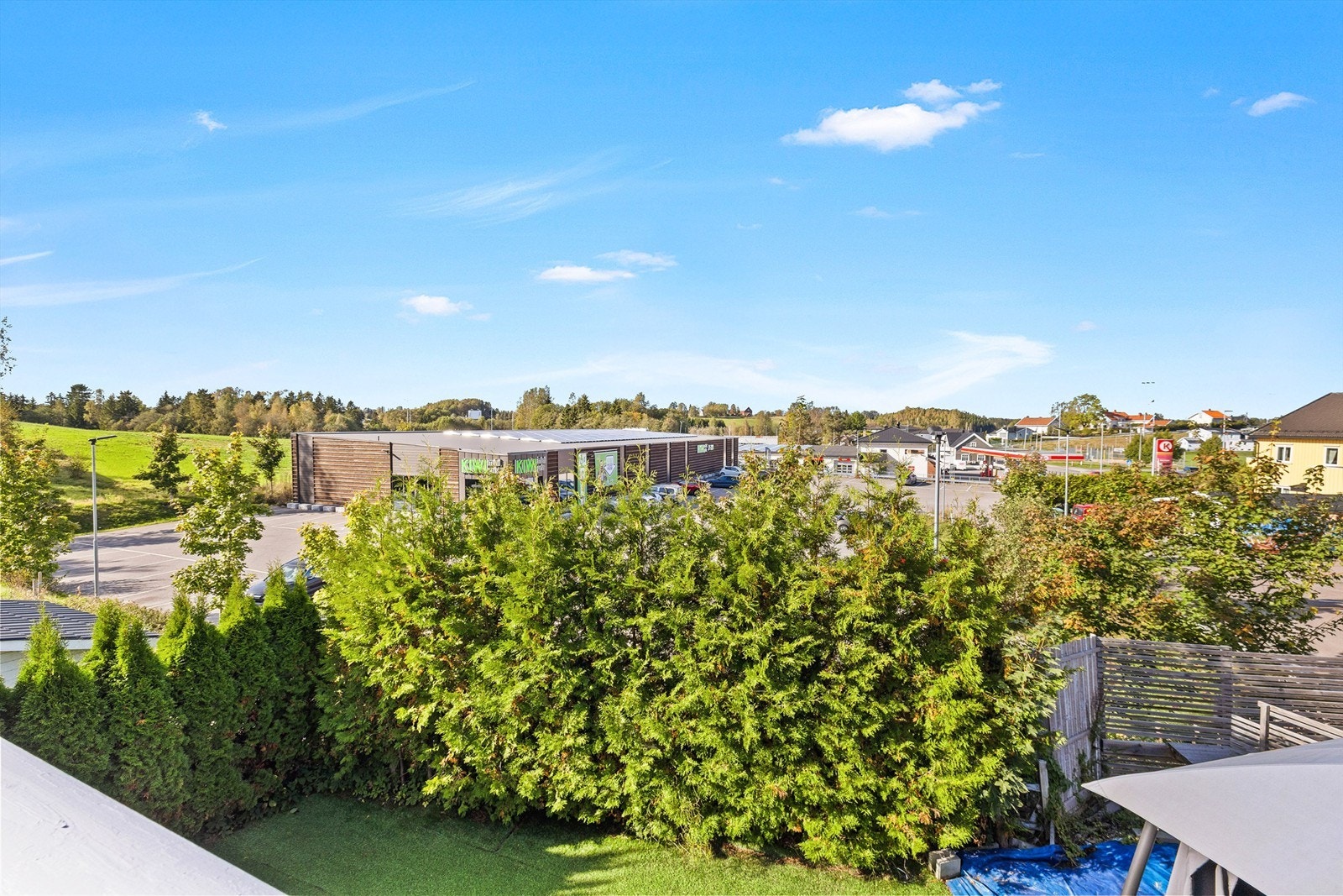 Utsikt fra verandaen. Galleribilde