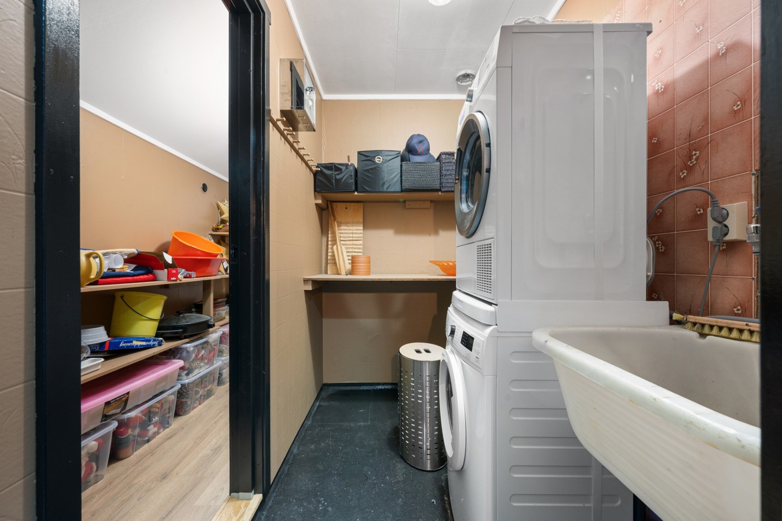 Praktisk med eget vaskerom Galleribilde