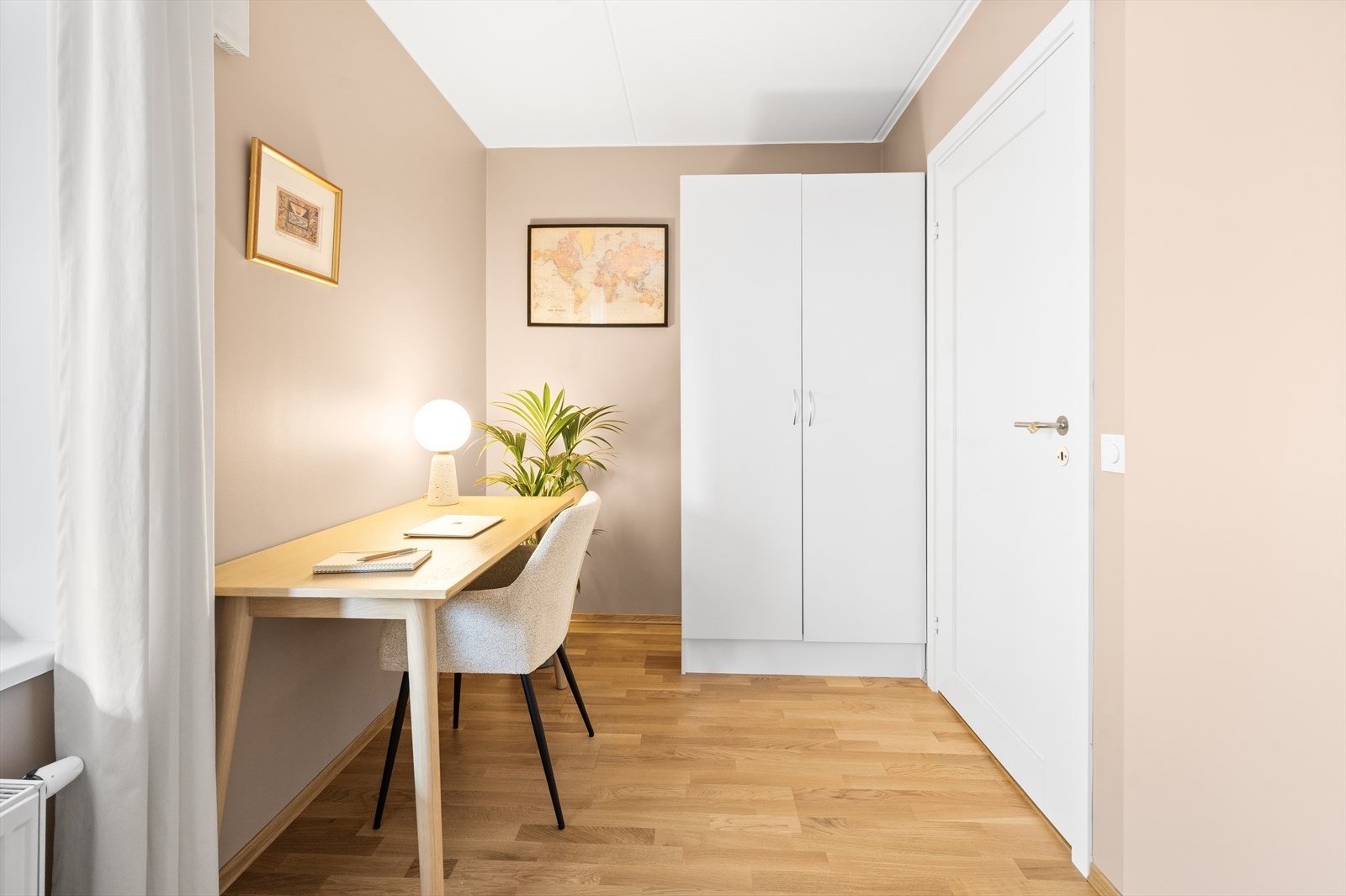 Mulighet for et innrede til et lite kontorhjørne Galleribilde