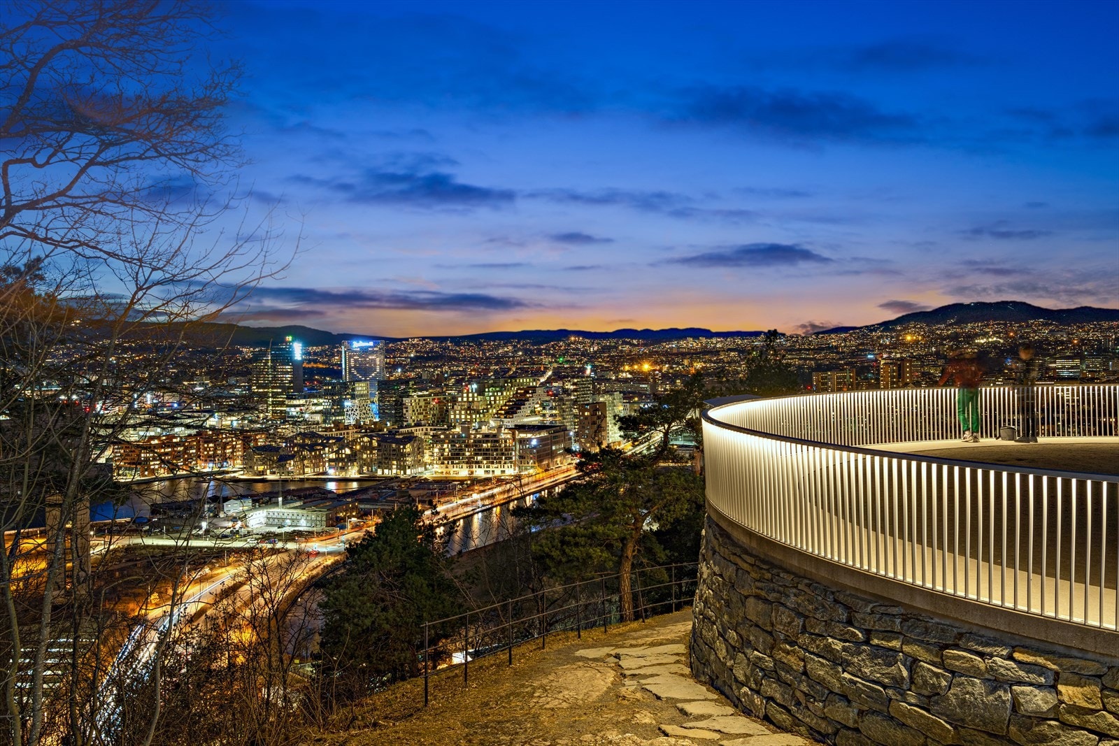 Fine turmuligheter og utsikt fra Ekeberg Galleribilde