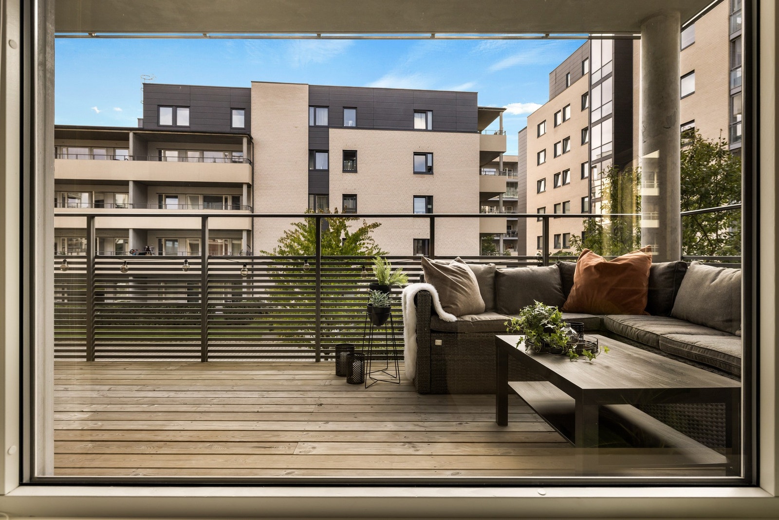 14m² balkong med gode solforhold. Galleribilde