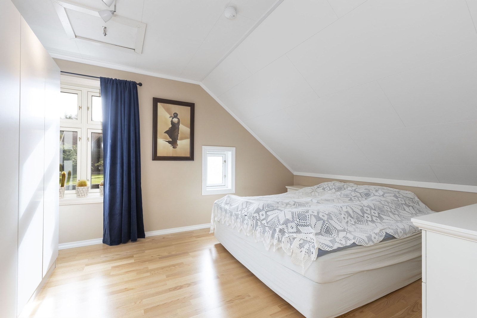 Soverom 1 i 2.etg, Galleribilde