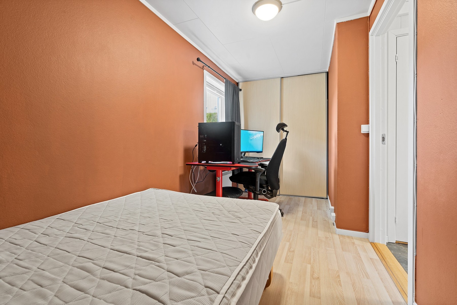 Soverom i 1 etg Galleribilde