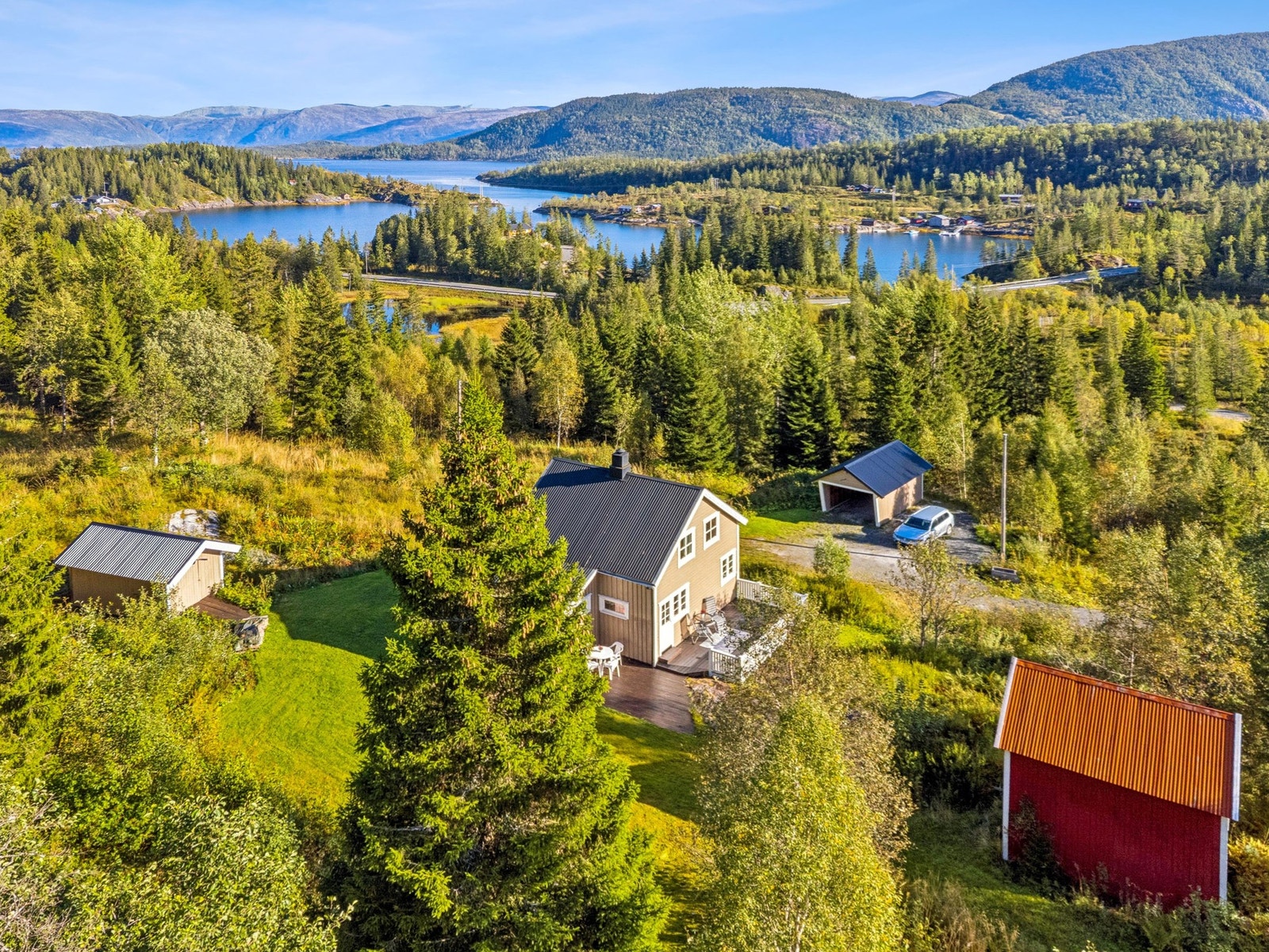 Er eiendommen av interesse? Husk å melde deg på til visningen :-) Galleribilde
