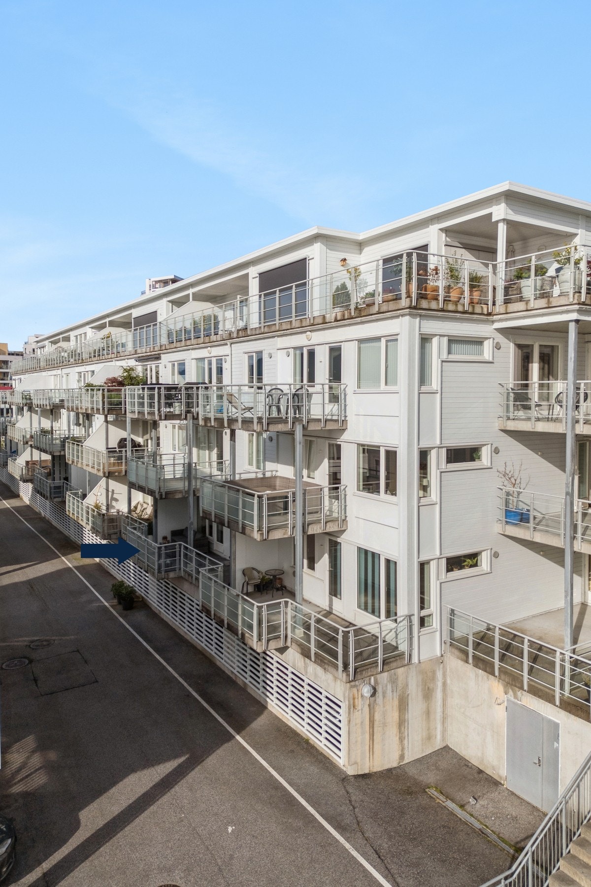 Fasade. Leilighetene tilhører et populært og veldrevet borettslag. Galleribilde