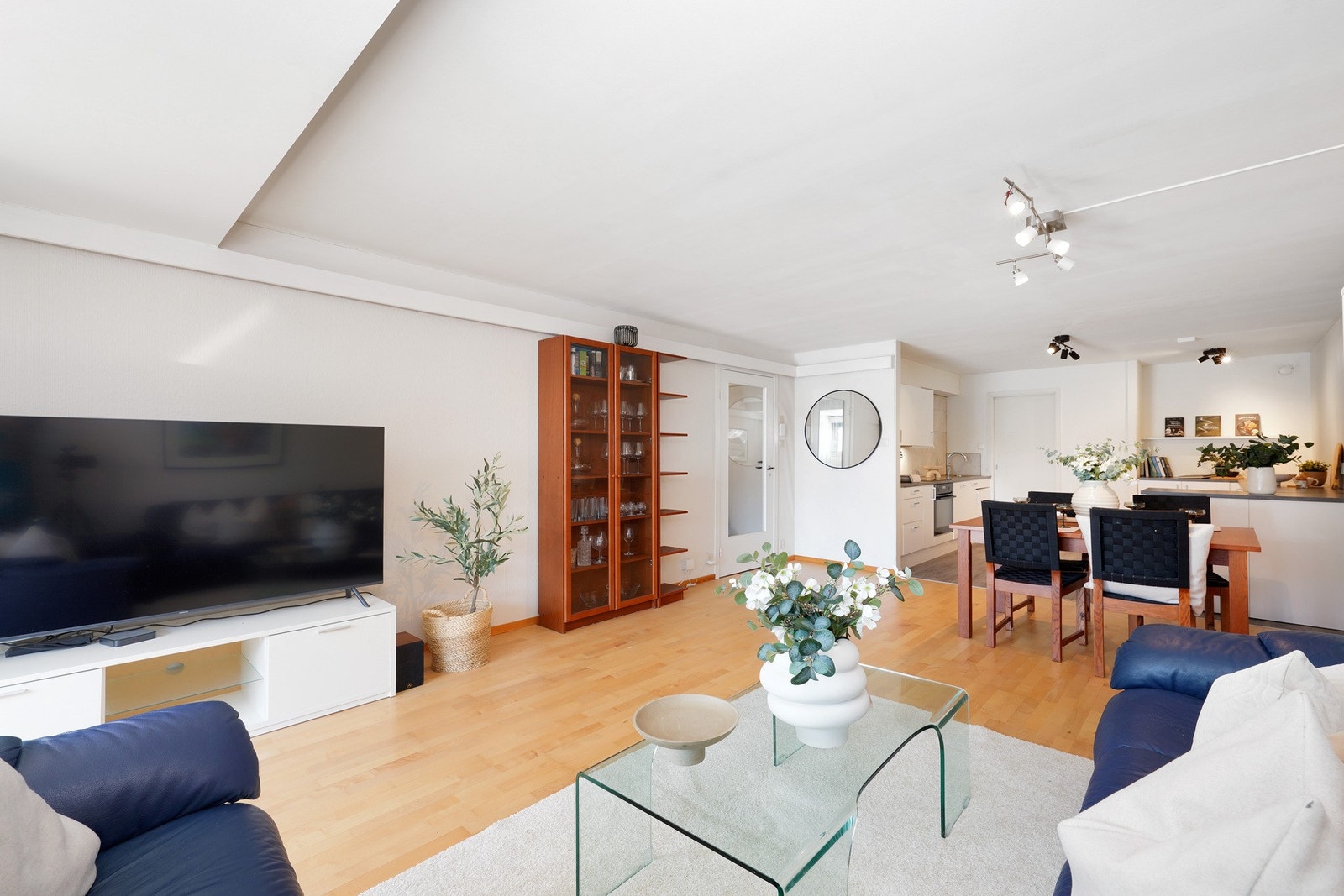 Leiligheten har trappefri adkomst. Galleribilde