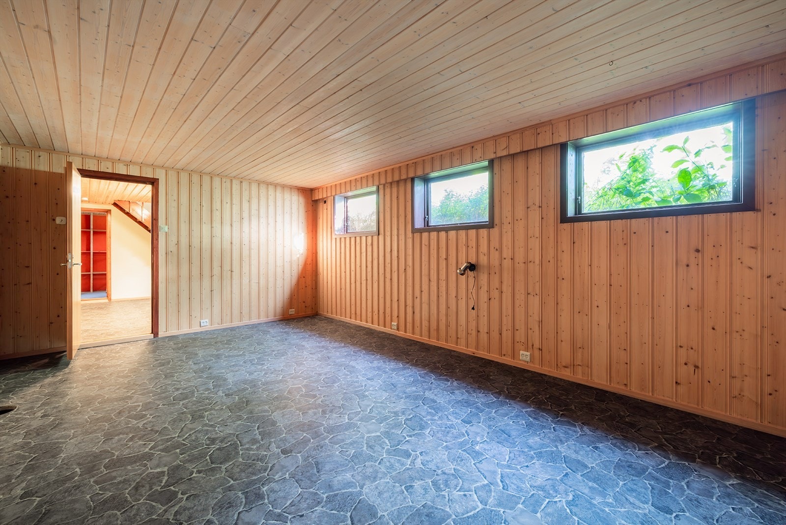 Kjellerstue. Ikke bruksendret, se prospekt Galleribilde