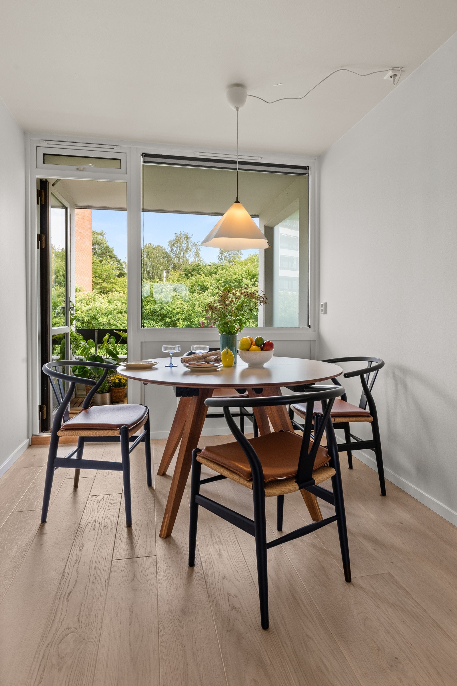 Rommets størrelse og utformelse sørger også for mulighet for etablering av et tredje soverom. Galleribilde