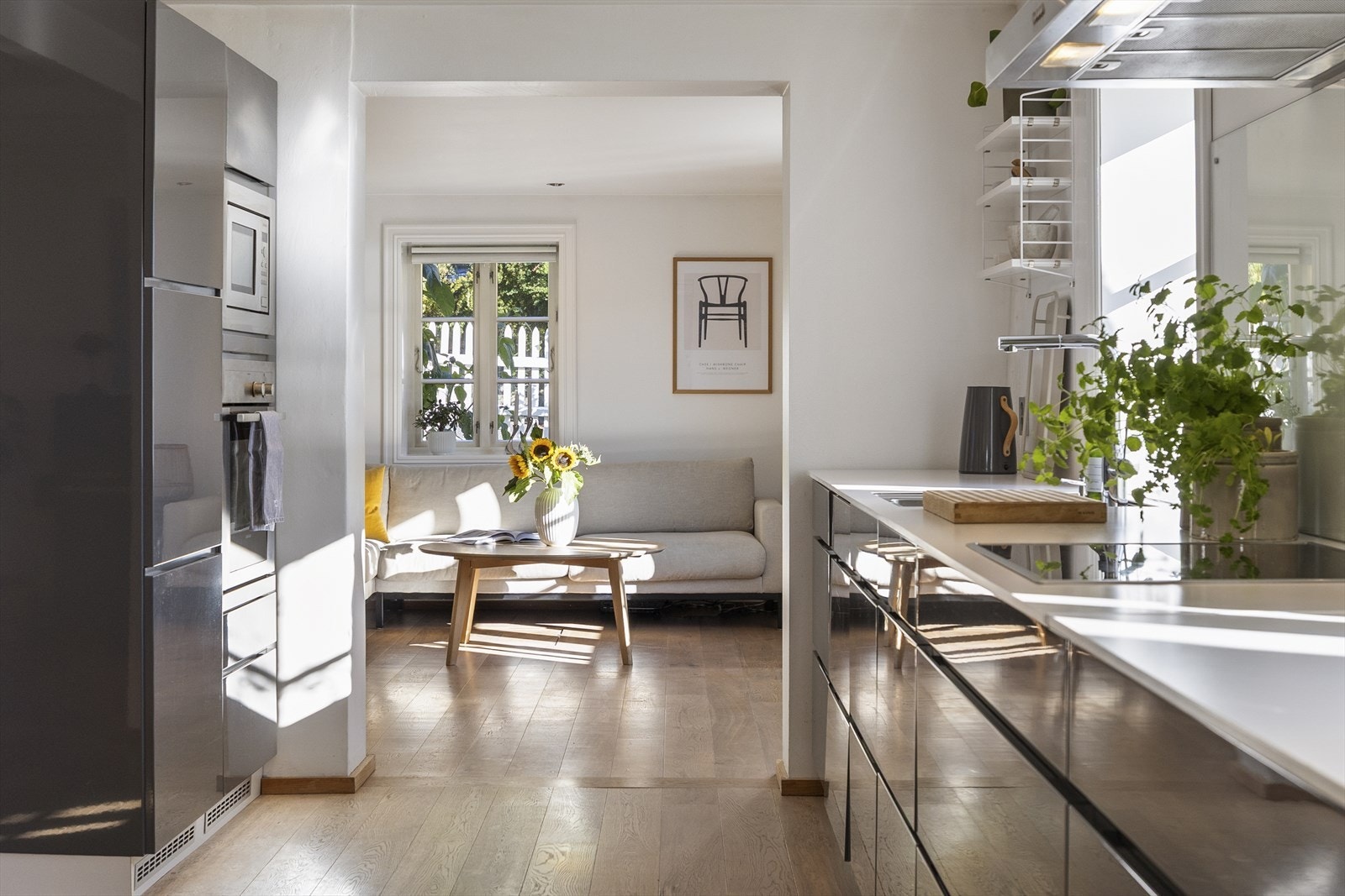 Godt med skap og oppbevaringsplass Galleribilde