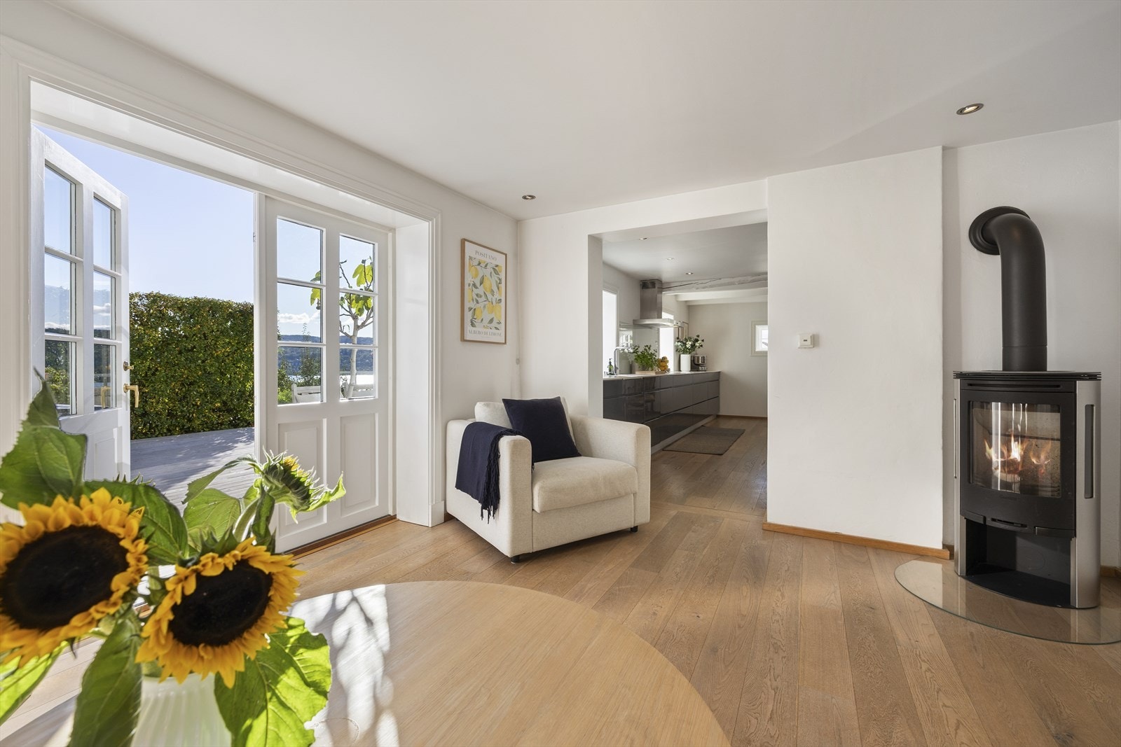 I tillegg til gulvvarme, peisovn for ekstra varmekomfort Galleribilde