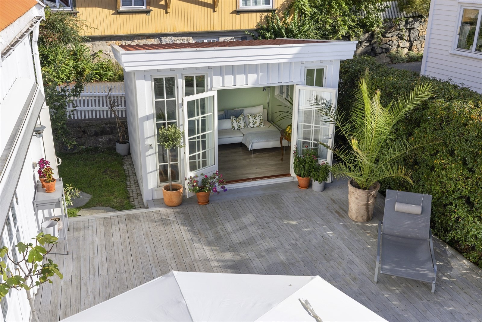 Bod/anneks tilknyttet terrassen - en trivelig utestue Galleribilde