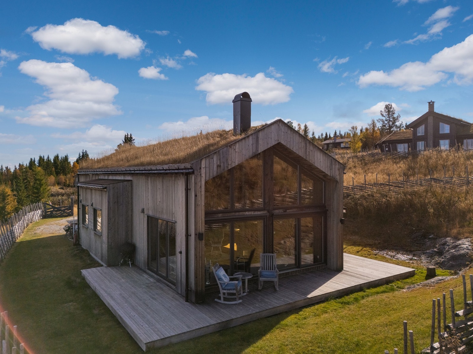 Terrasse på tre av sidene. Galleribilde