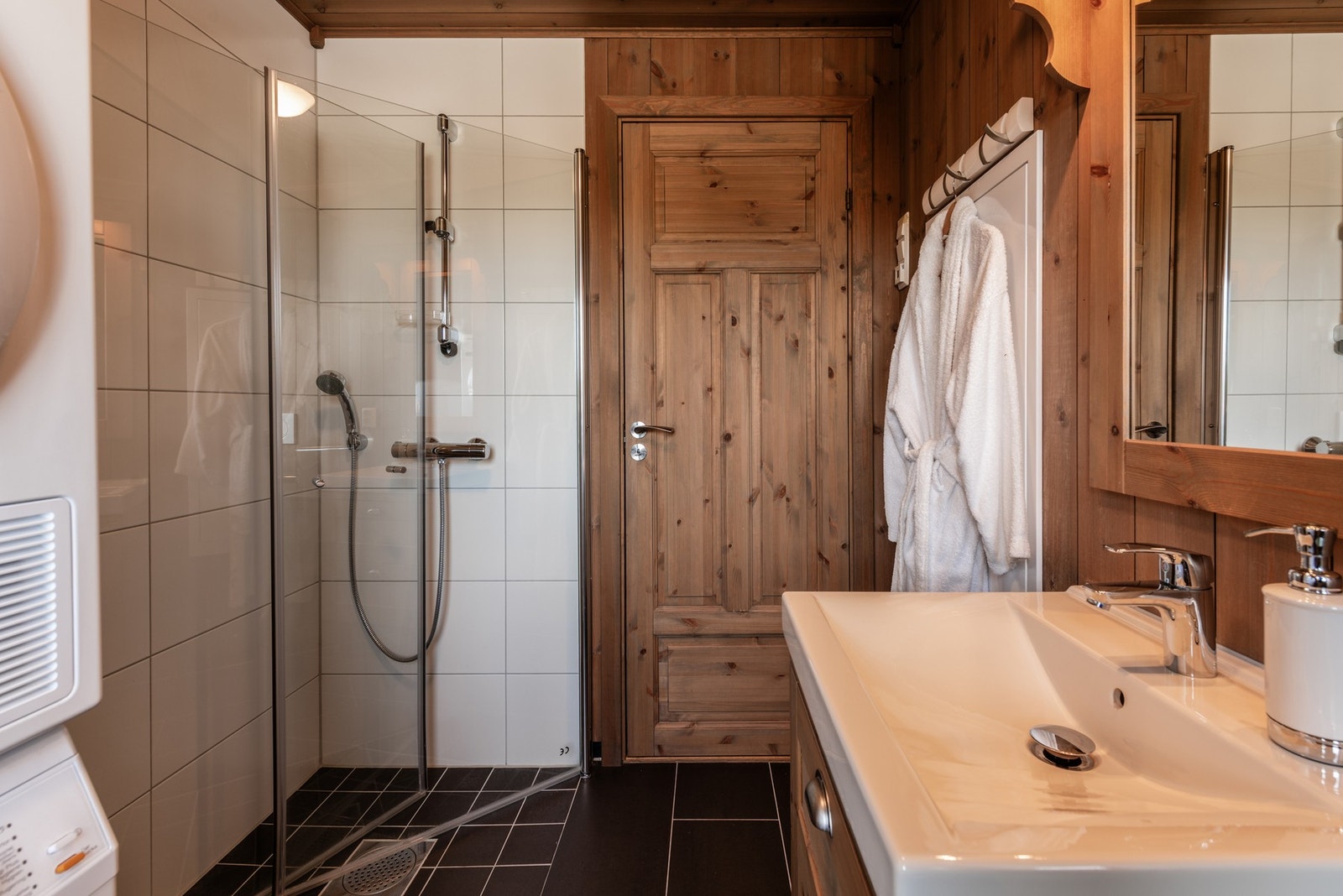 Bad/ vaskerom. Galleribilde