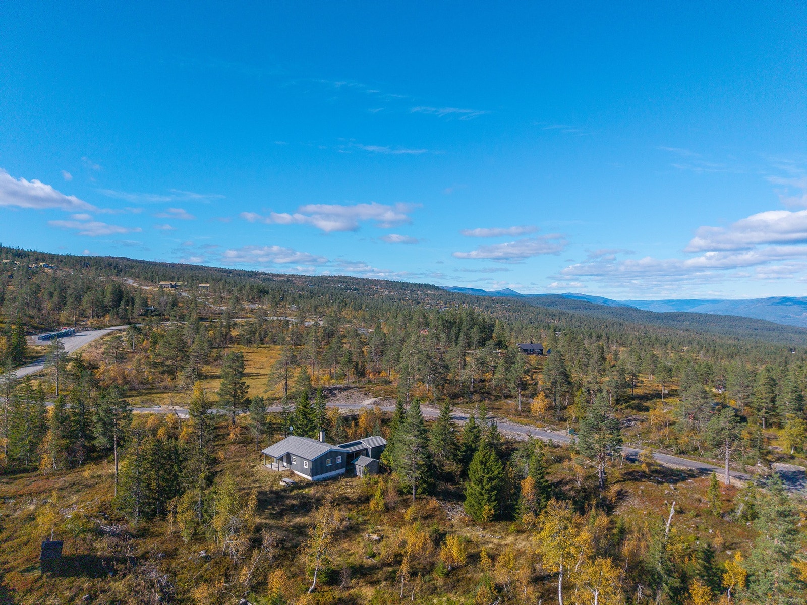 Kort vei til herlige turområder og skiløyper Galleribilde