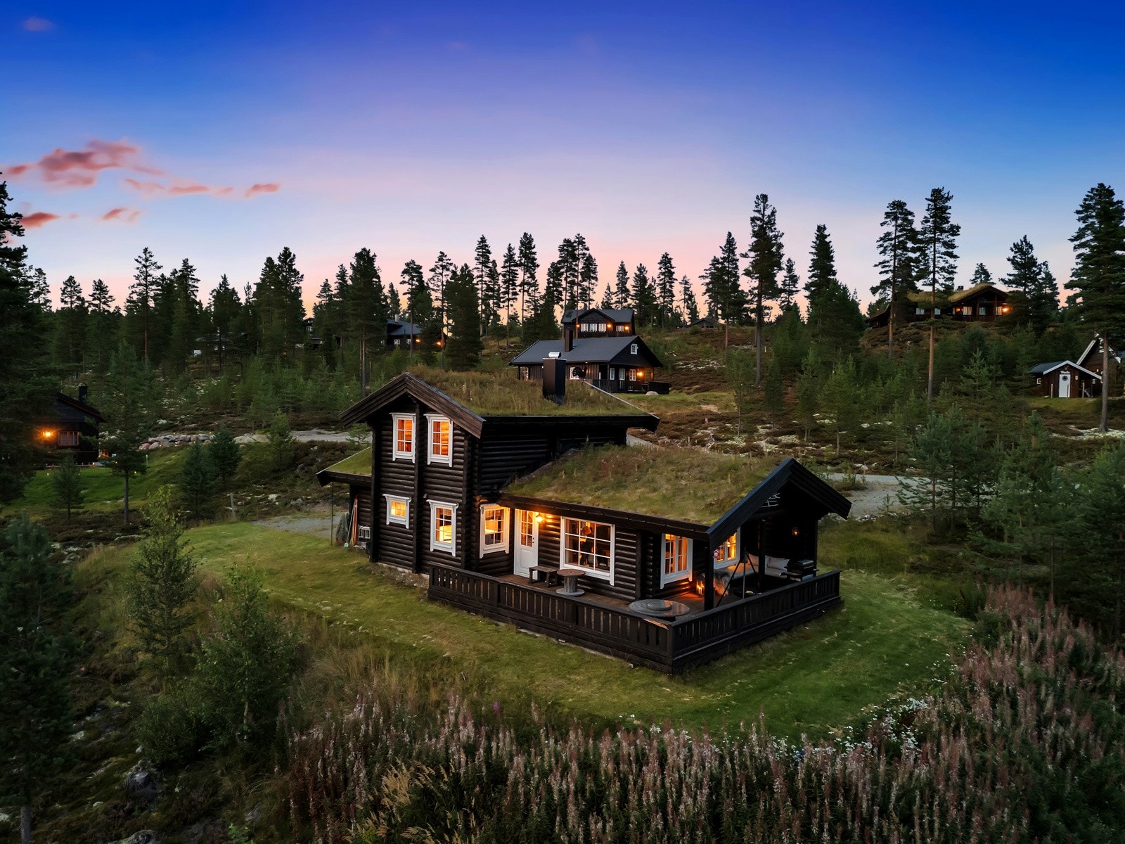 EIE eiendomsmegling v/ Madeleine Skjevik har gleden av å presentere Raudkoieveien 10! Galleribilde