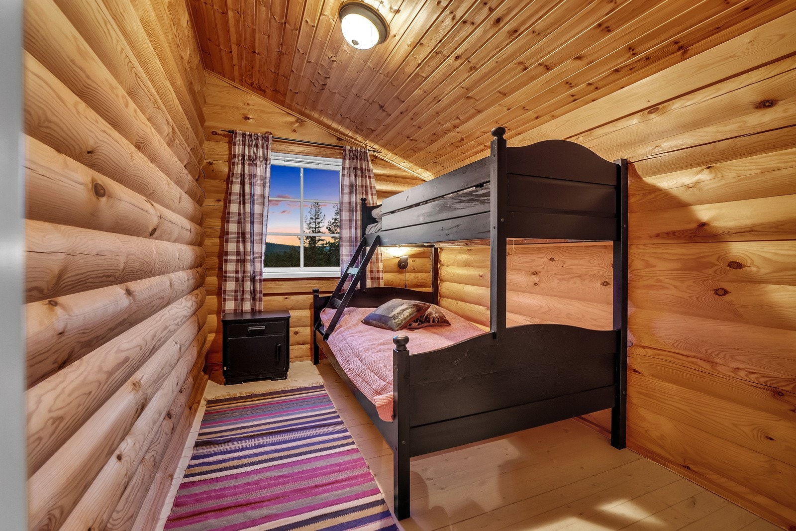 Soverom nr. 4 Galleribilde