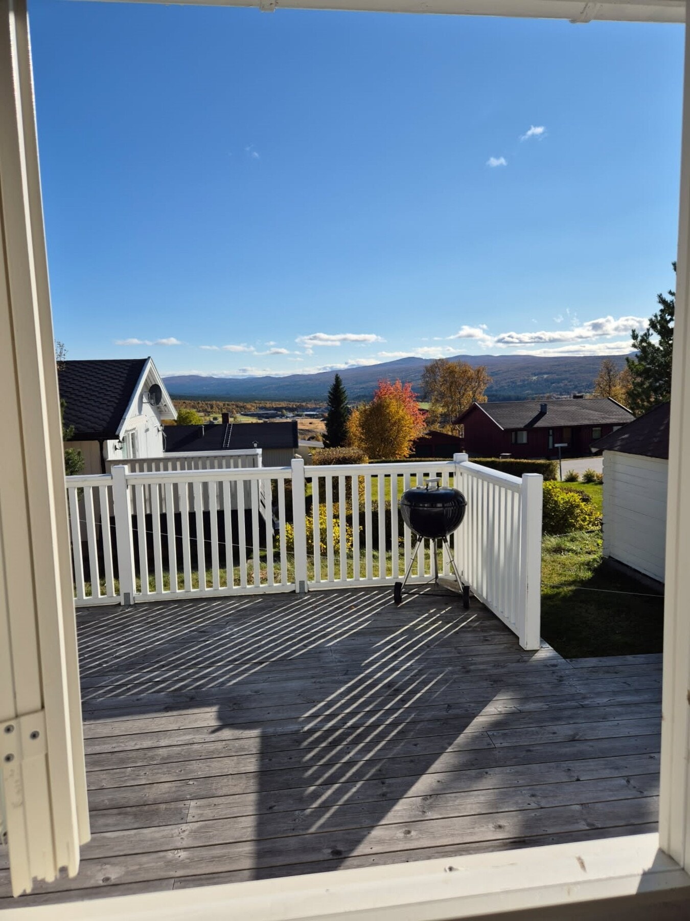 Selger bilde av utsikten fra verandaen. Galleribilde