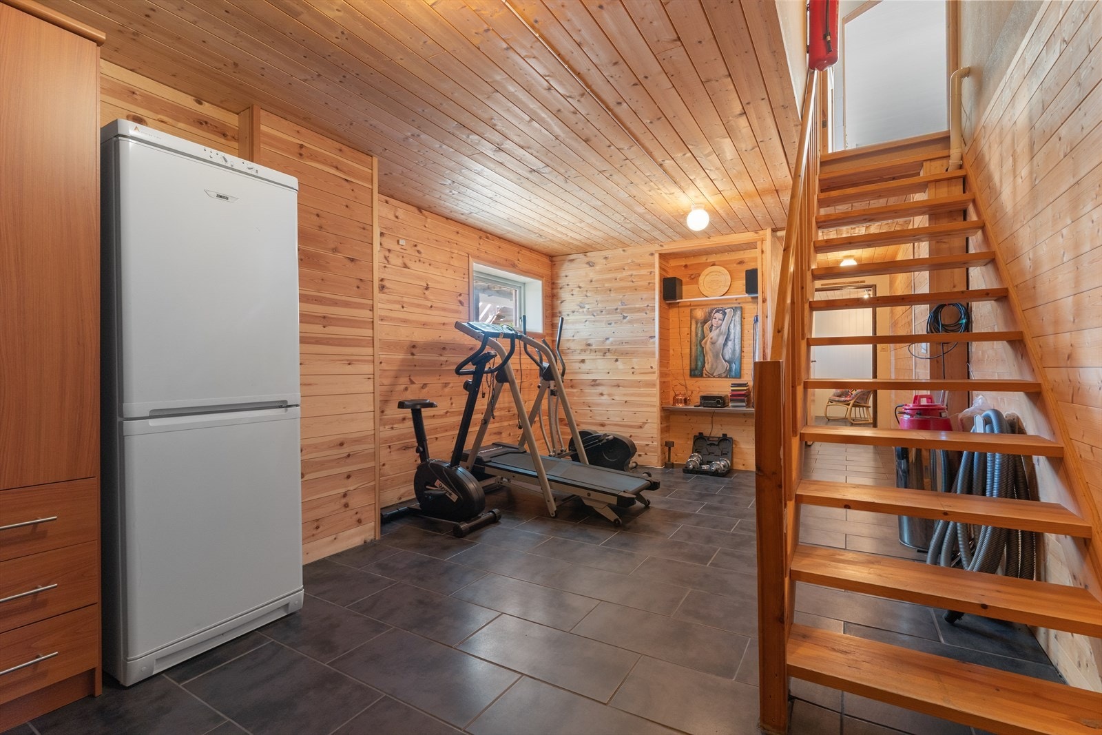 Nedgang til underetasjen Galleribilde