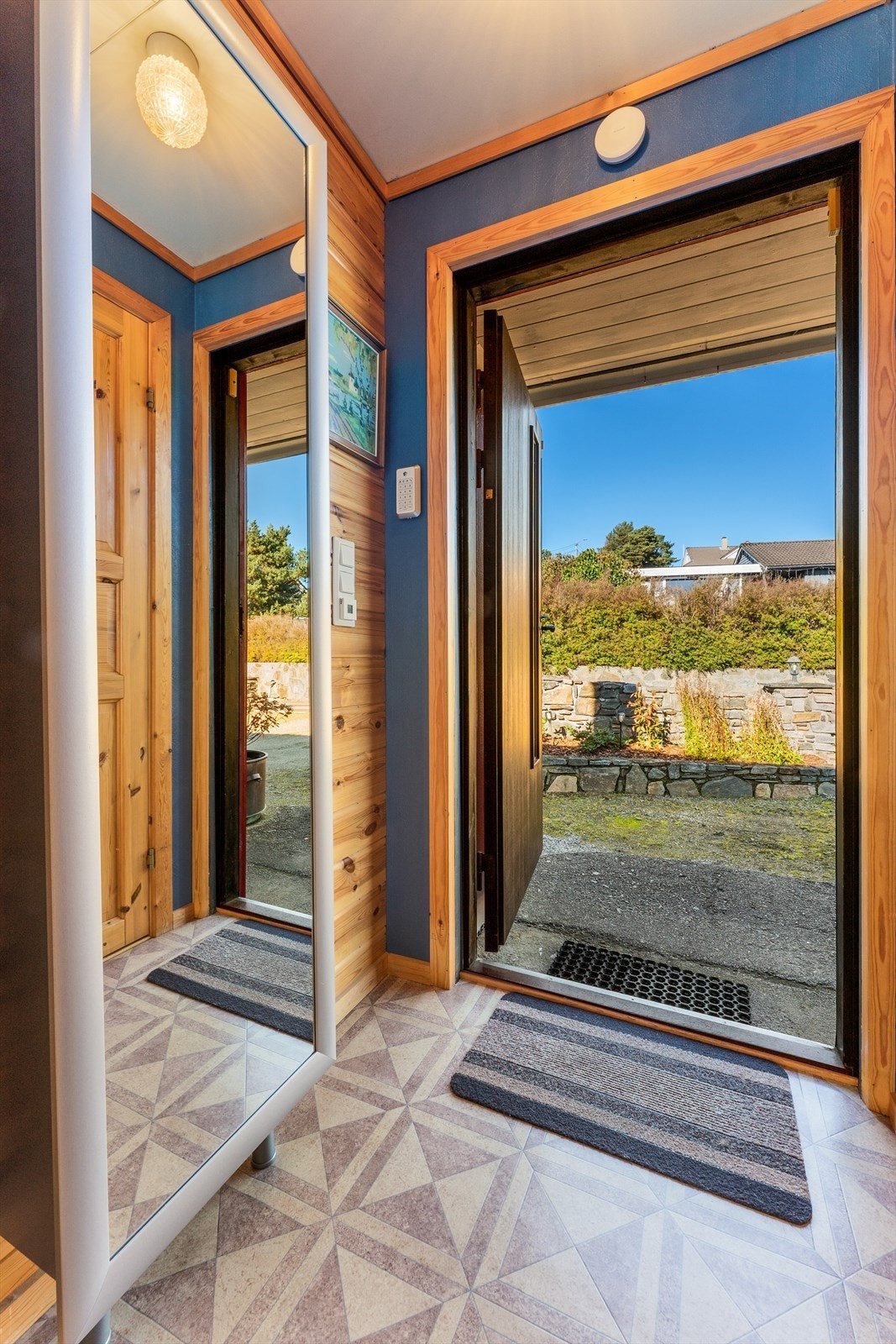 Gang i 1. etasje Galleribilde