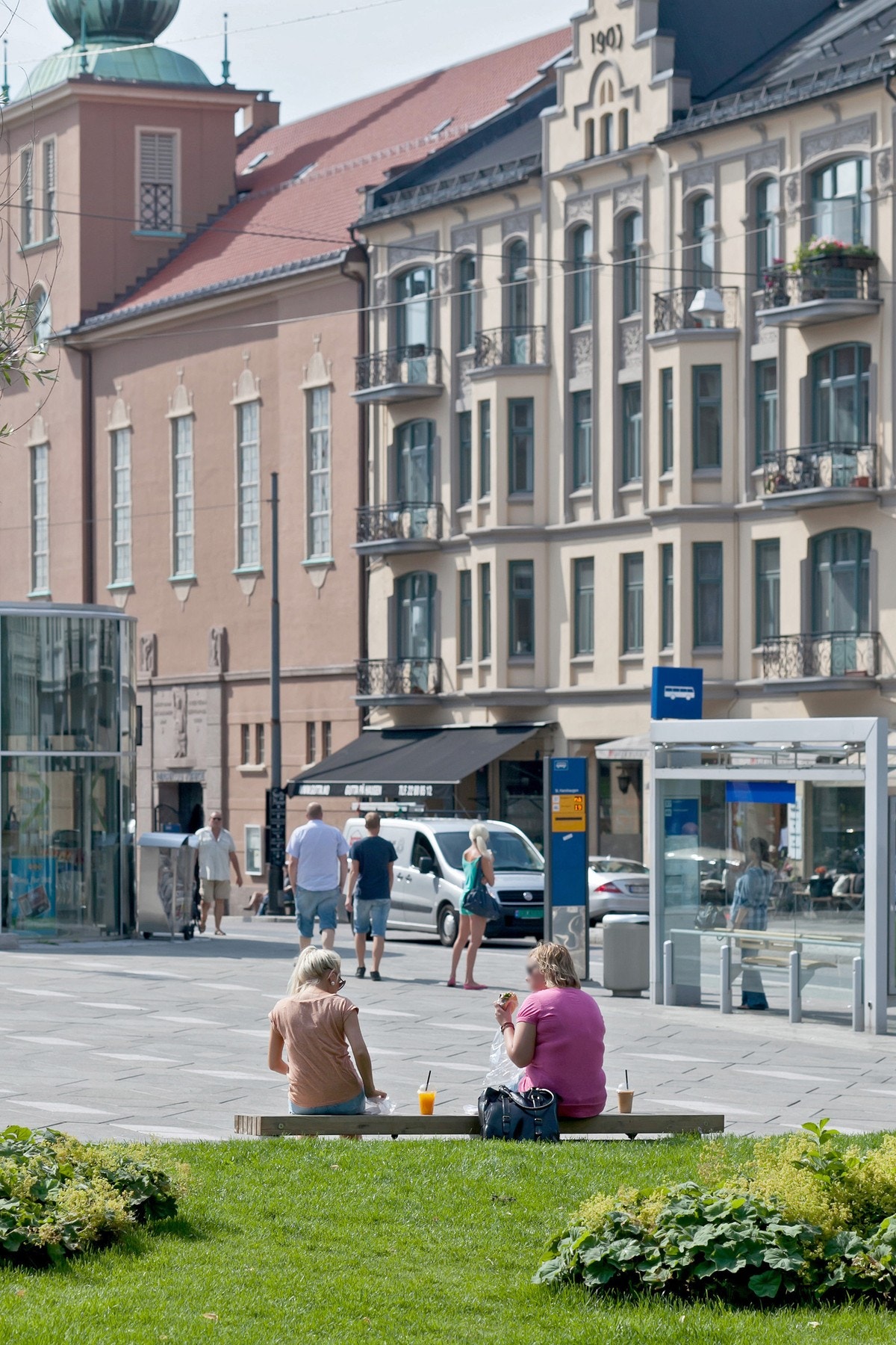 Området har et rikt utvalg med servicefasiliteter. Galleribilde