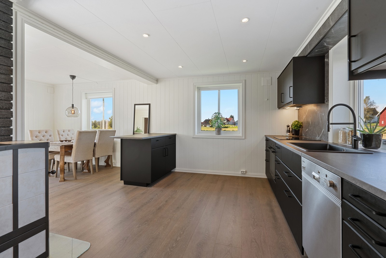 Vinduer i 1.etasje er skiftet i 2020 Galleribilde