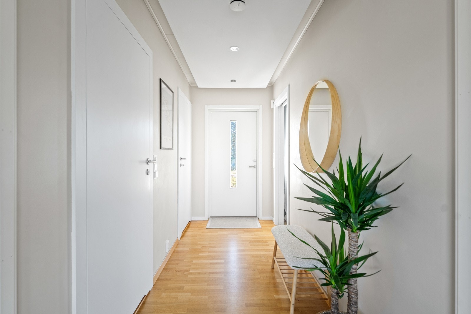 Leiligheten er elektrisk oppvarmet med panelovner. Galleribilde