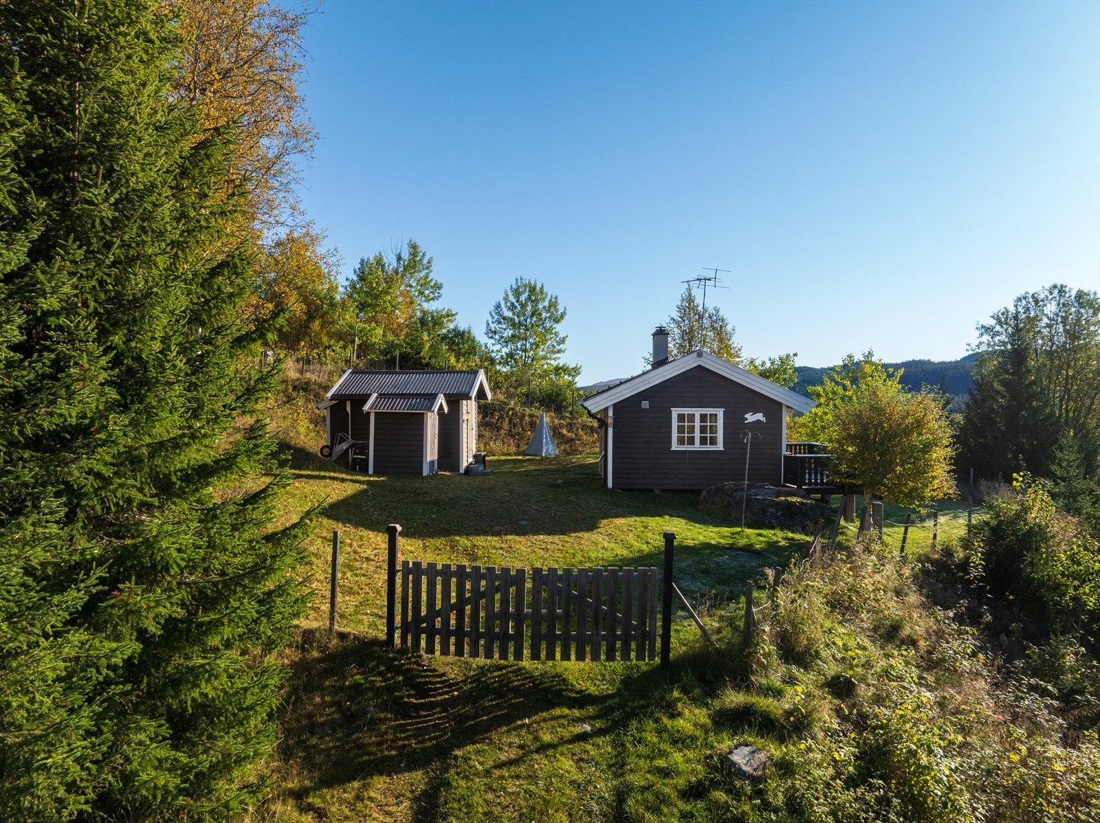 Velkommen til Mykingvegen 100 som er beliggende ved Nedrestølen i starten av Mykingområdet i Nesbyen kommune, ca. 750 moh. Galleribilde