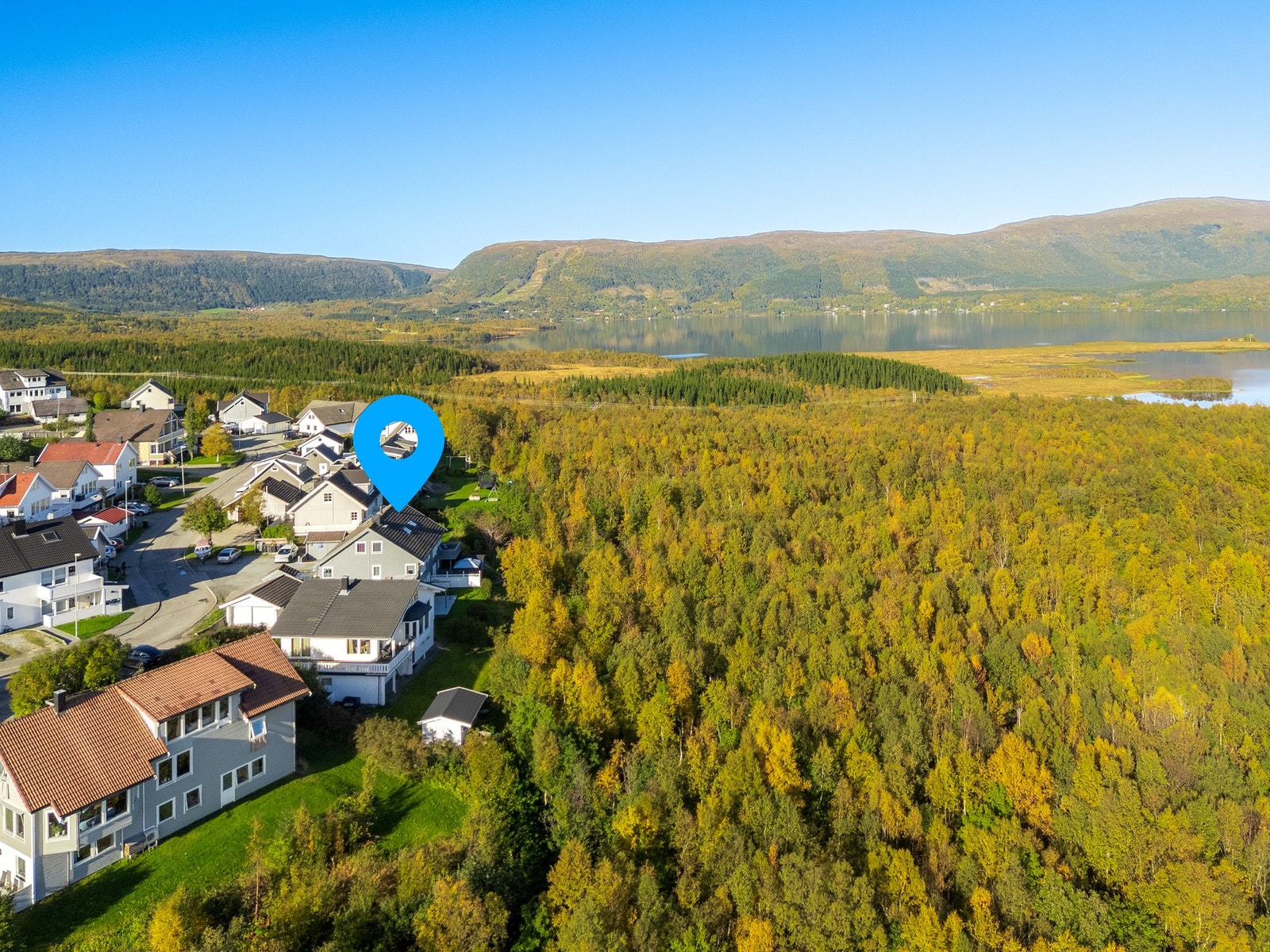 Her er man nærmeste nabo til flotte turområder, sommer som vinter Galleribilde