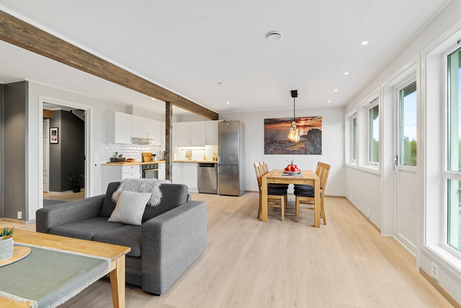 Stuen oppleves som tiltalende - Varme i gulv Galleribilde