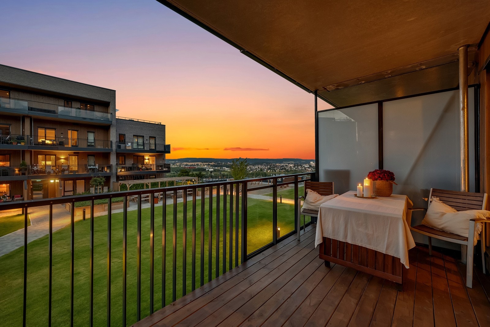 Enda en flott plass til å kunne nyte sene sommerkvelder og grille. Galleribilde