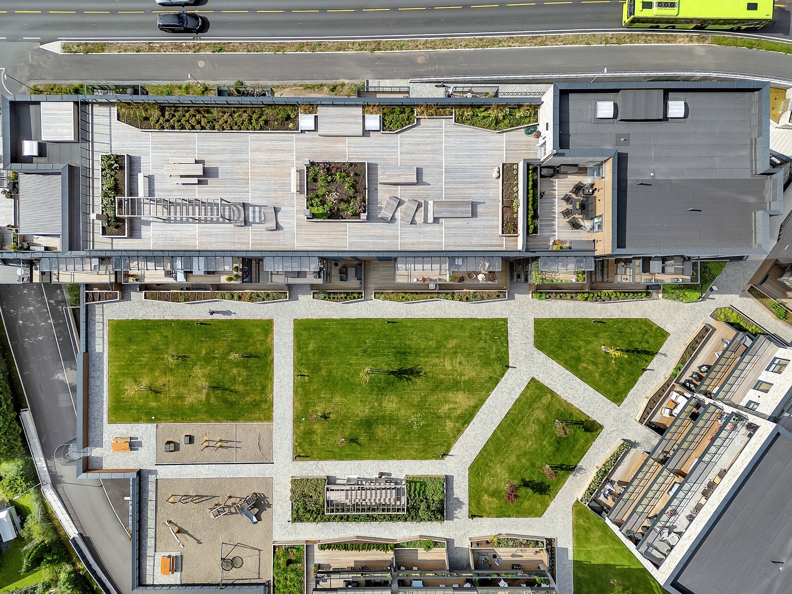 Skjettenveien 42A er en stor og moderne 3-roms leilighet beliggende i prosjektet Skjettentoppen. Galleribilde