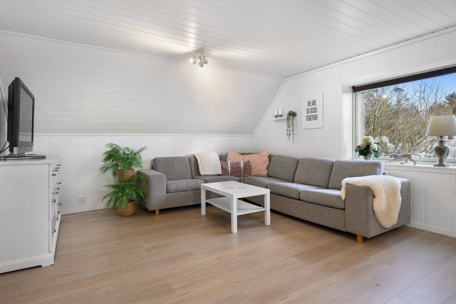 Stuens størrelse gir deg flere innredningsmuligheter. Galleribilde