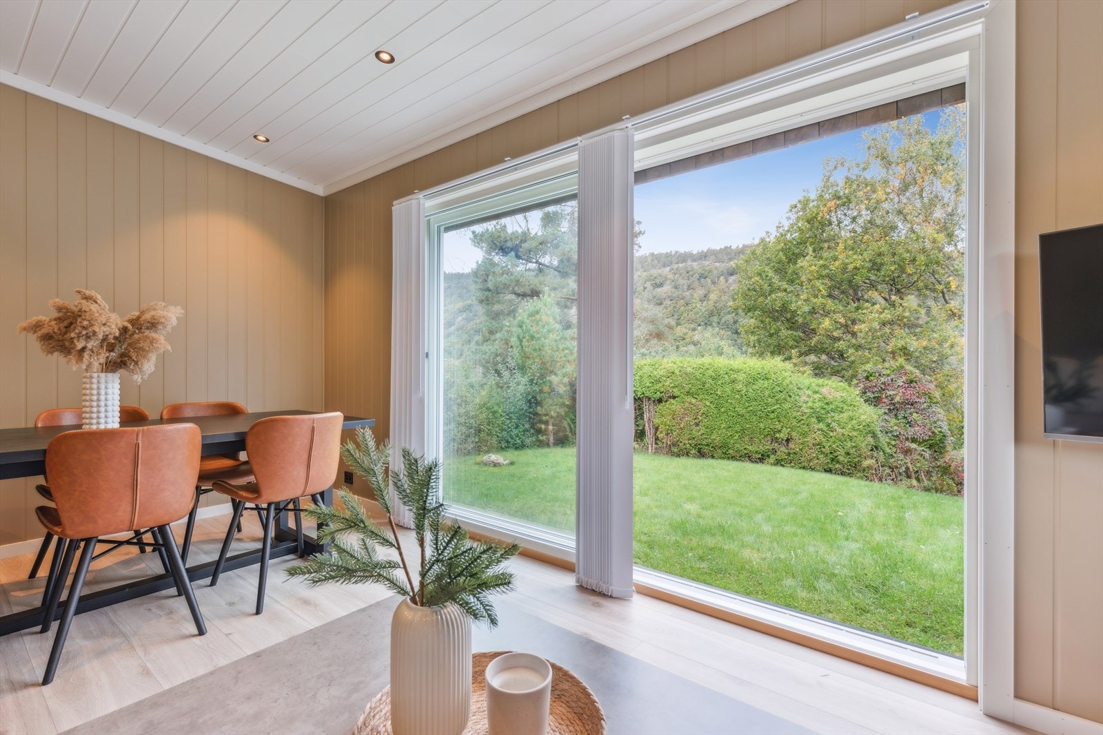 Påbygget hagestue (ikke søkt godkjent) Galleribilde