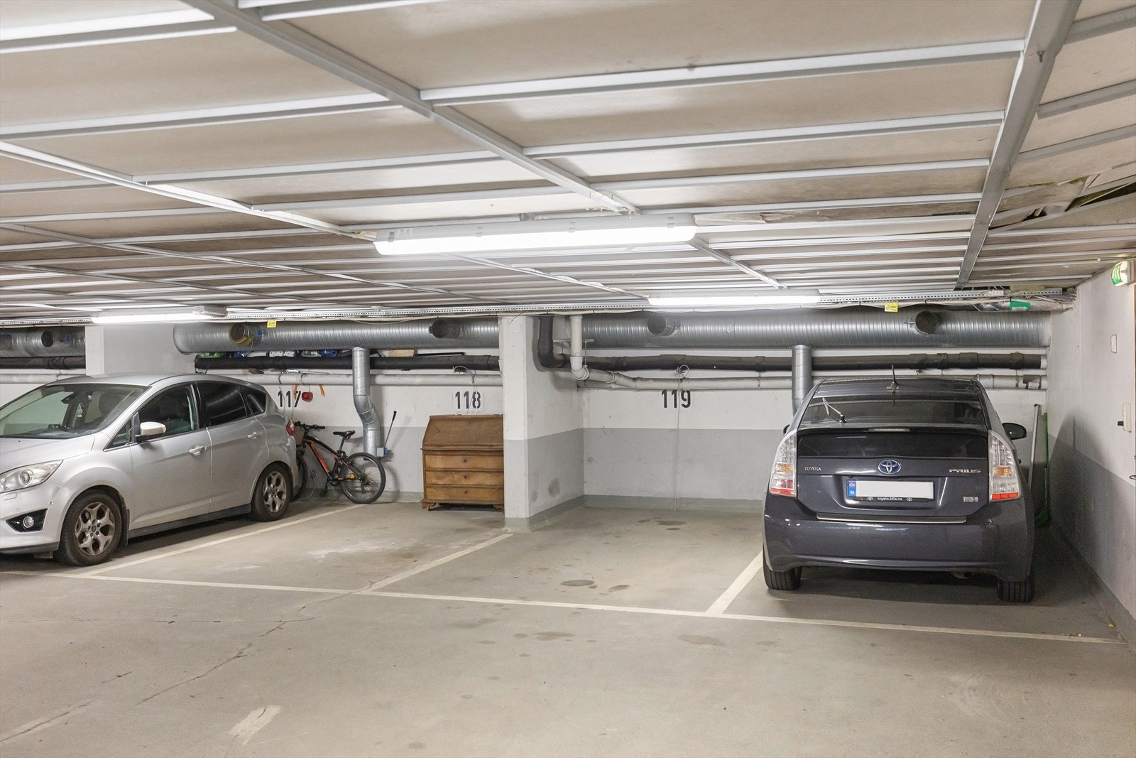 Det medfølger garasjeplass (nr 119) Galleribilde