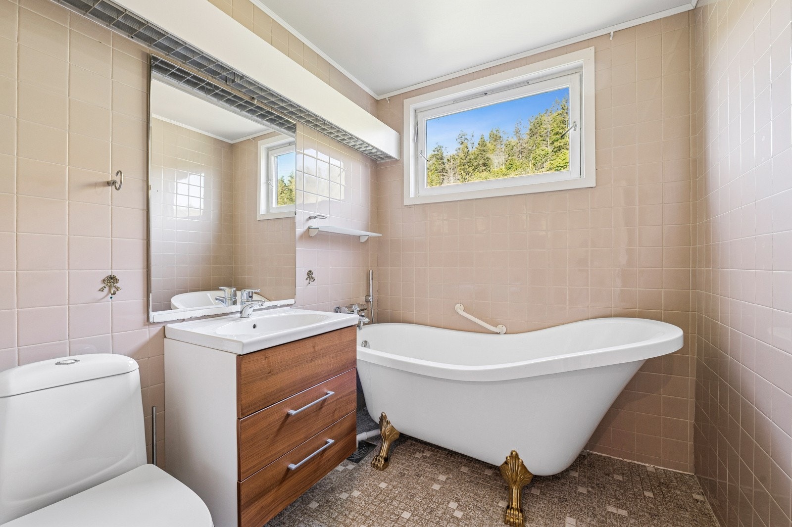 Bad nr. 2. Badene skal rehabiliteres. Galleribilde