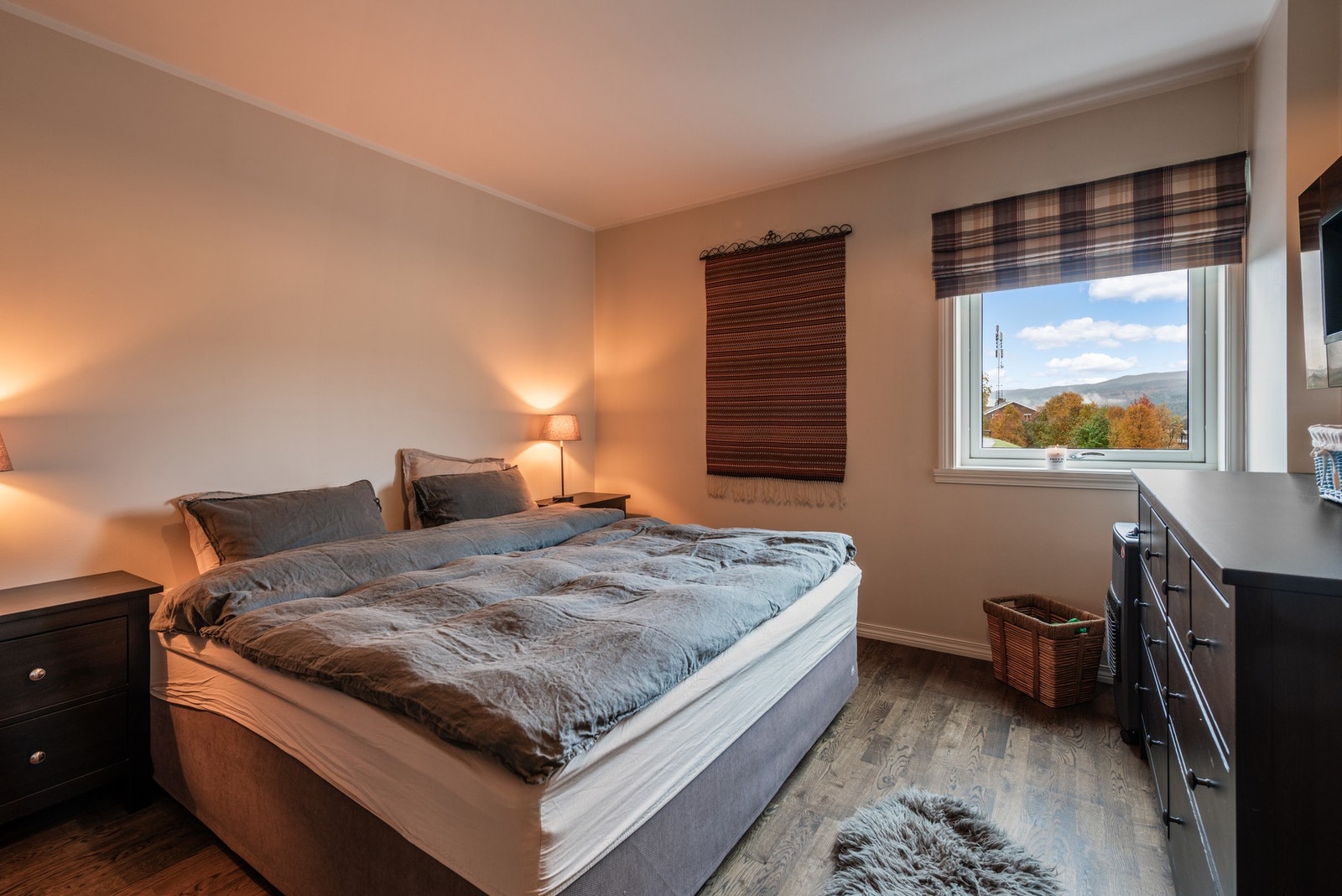 Sov godt i myke dyner omringet av frisk fjelluft Galleribilde