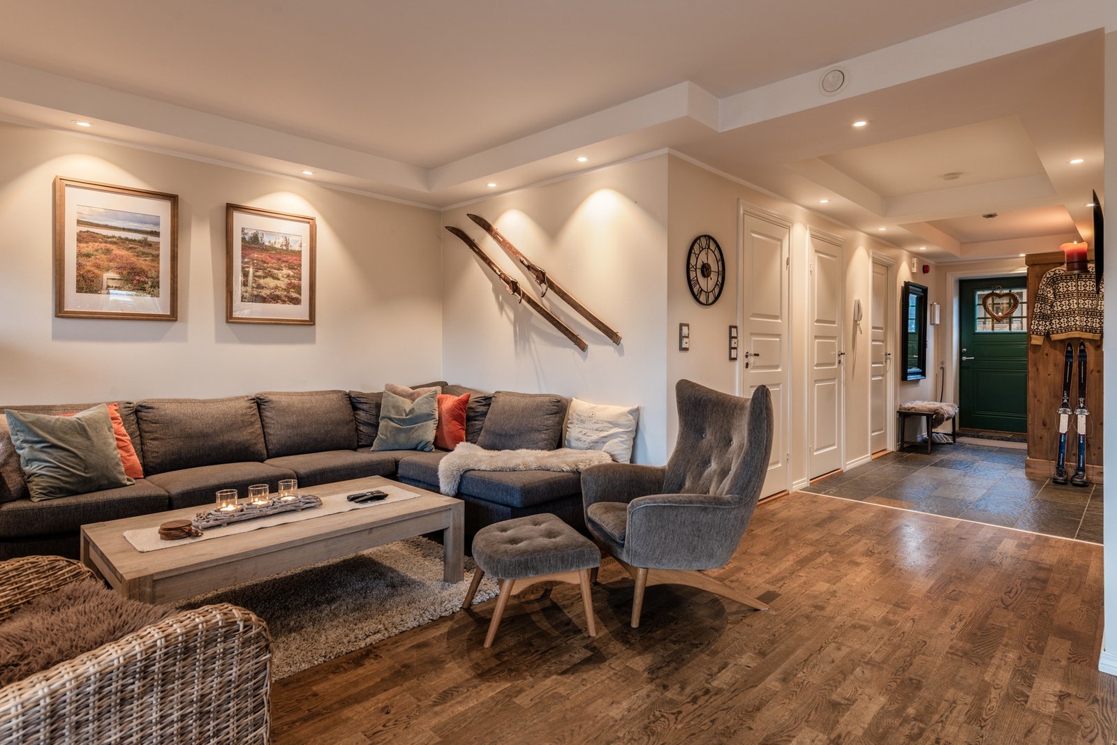 Gjennomtenkt planløsning som kombinerer komfort, stil og funksjonalitet Galleribilde