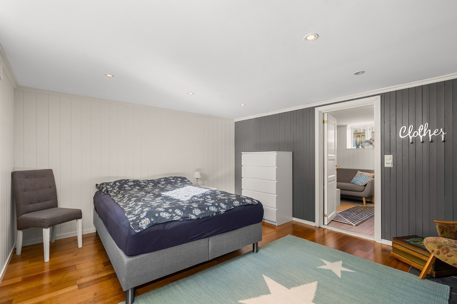 Soverom kjeller Galleribilde