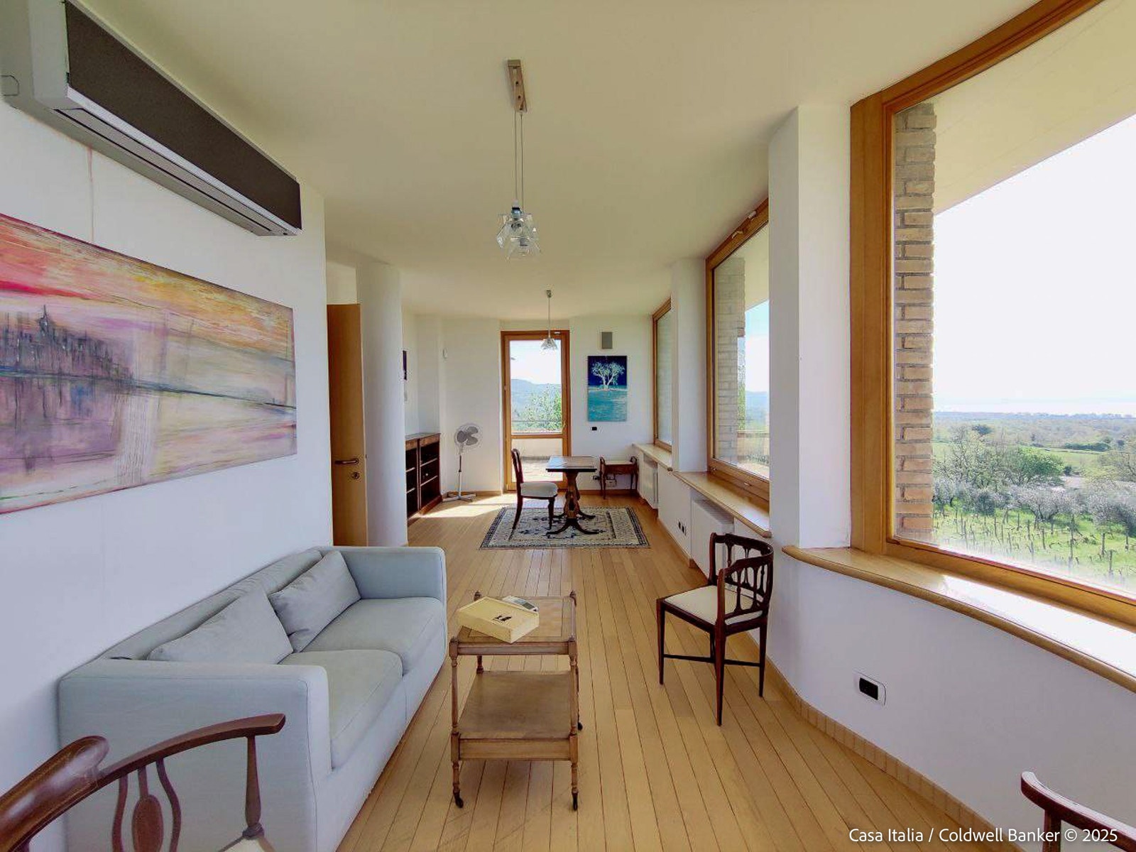 Utsikten og lyset er noe av det mest spesielle her og bør nytes. Galleribilde