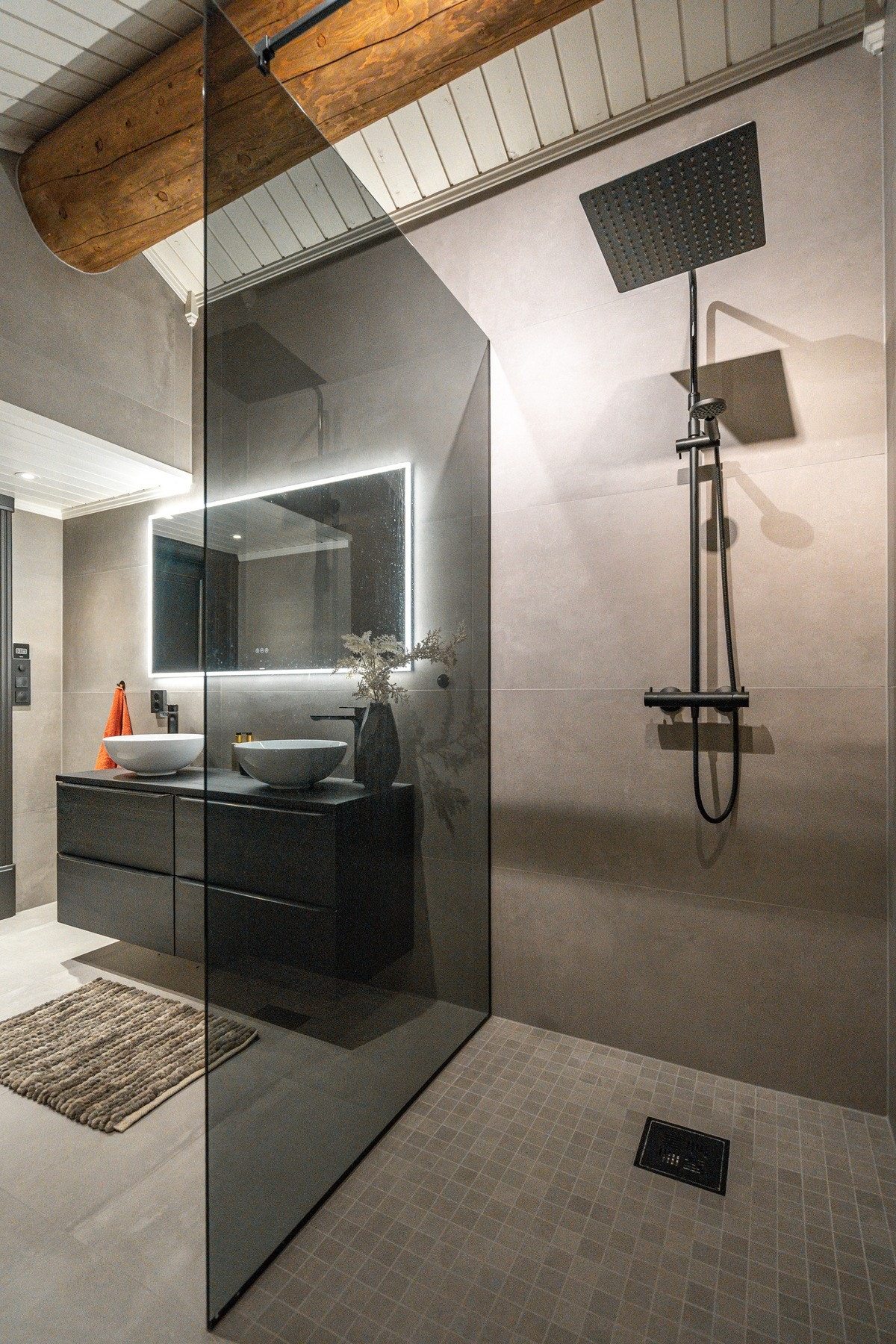 Bad overflateoppusset i 2021. Galleribilde